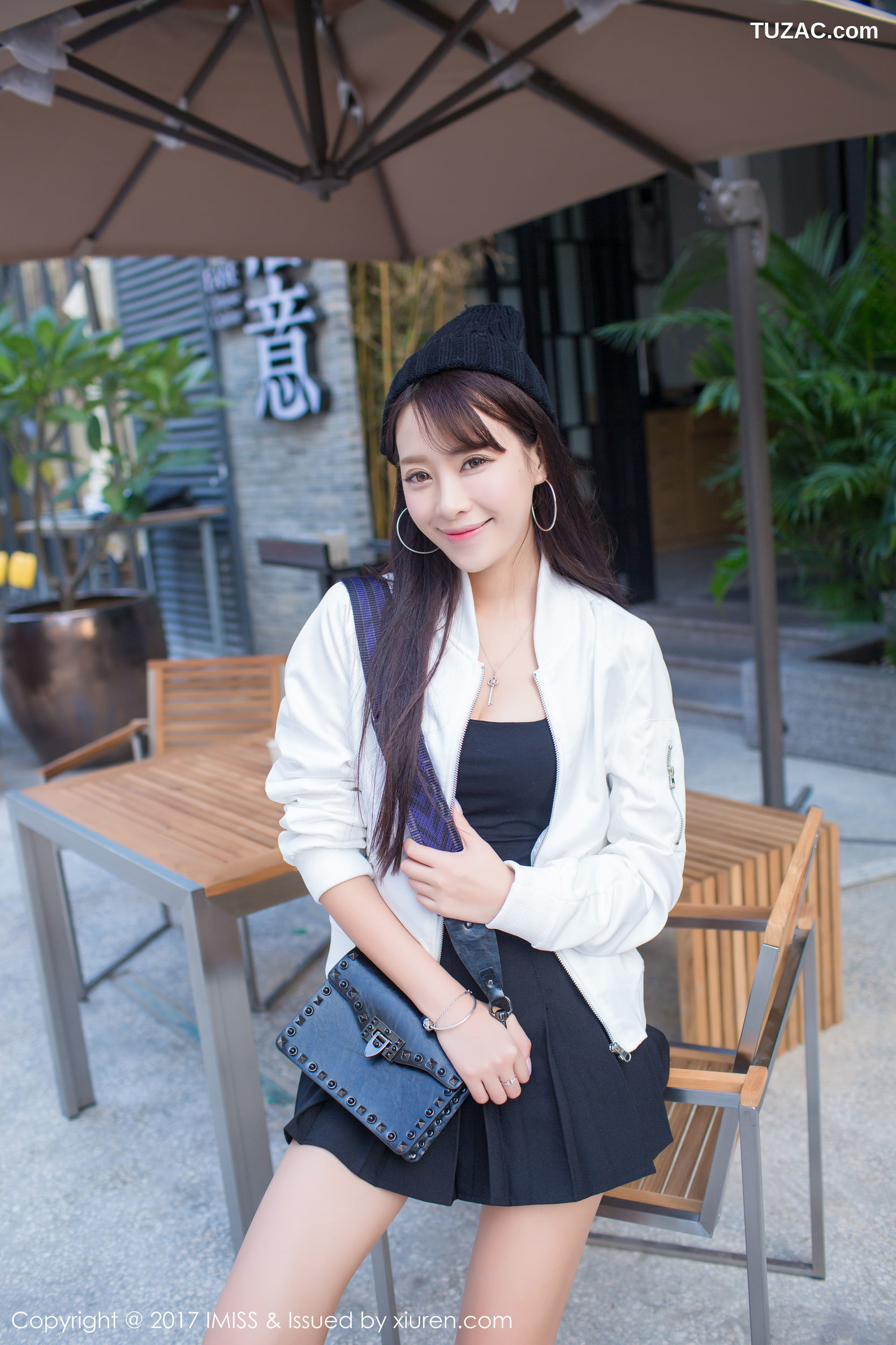 IMiss爱蜜社-163-王曼妮好Q-粉红牛仔吊带裤清新街拍