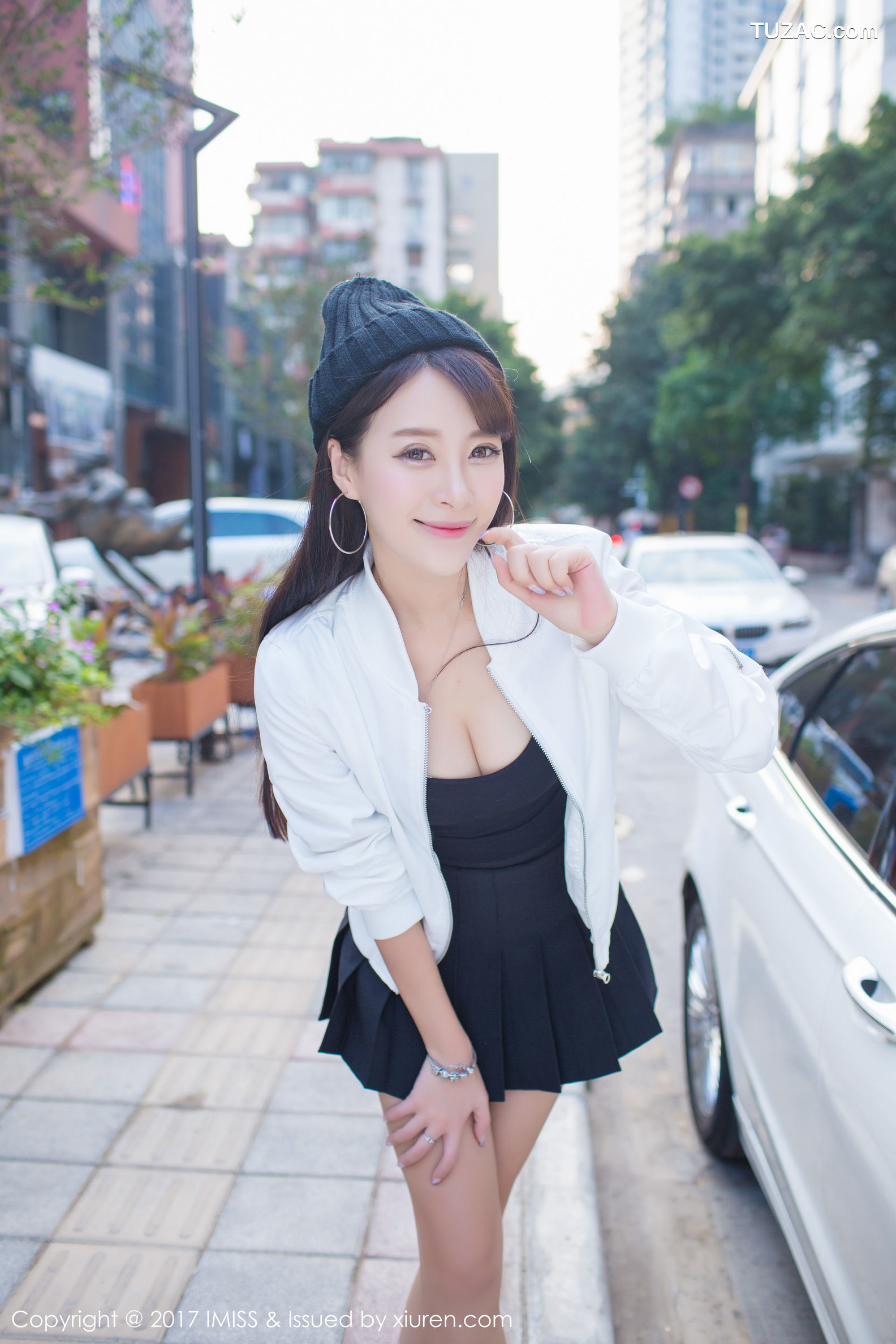 IMiss爱蜜社-163-王曼妮好Q-粉红牛仔吊带裤清新街拍