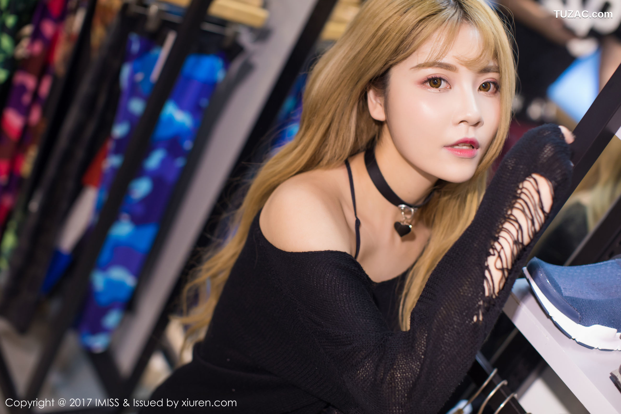 IMiss爱蜜社-172-夏正正-户外运动装如瓷娃娃般美丽