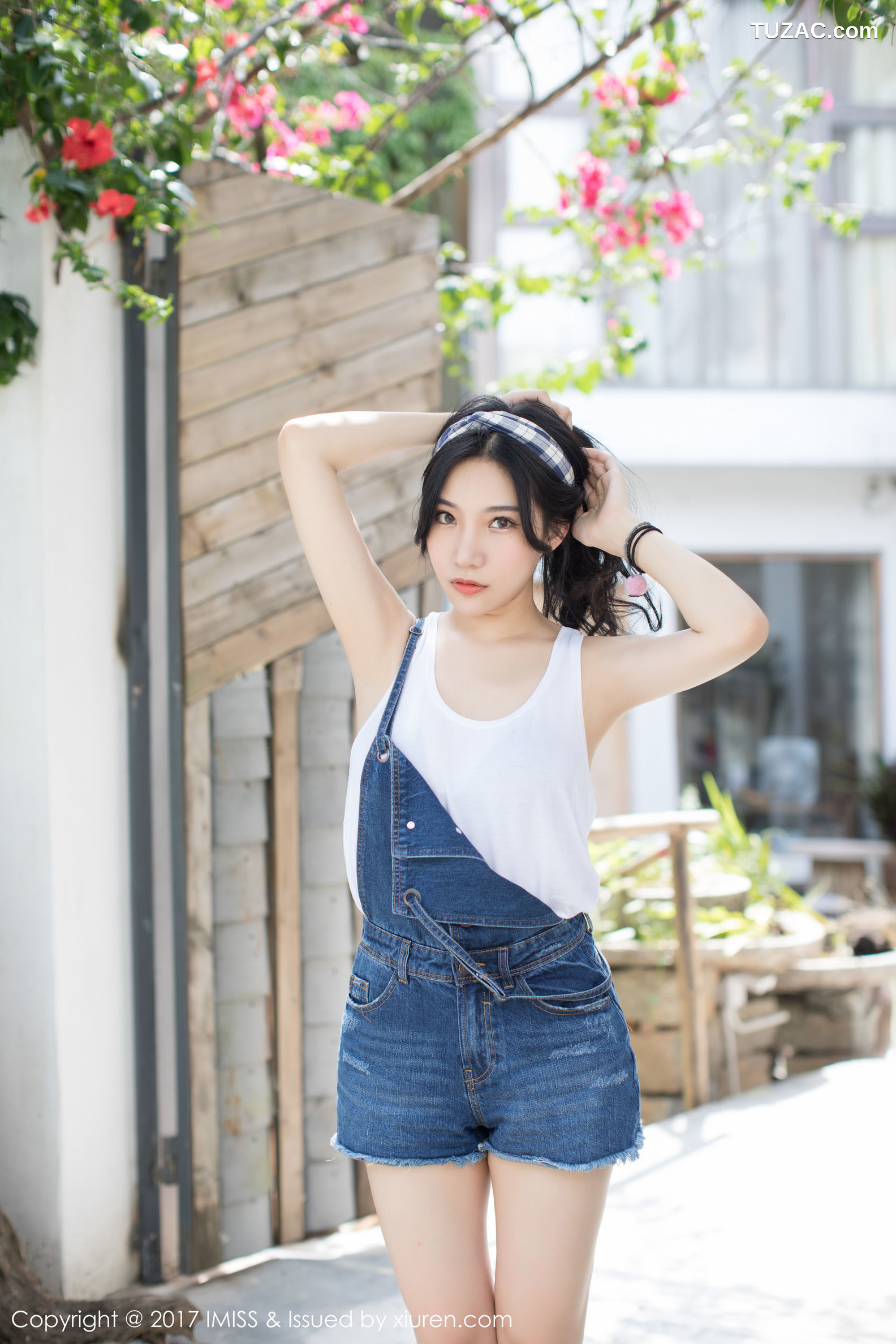 IMiss爱蜜社-180-小狐狸Sica-户外牛仔短裤系列