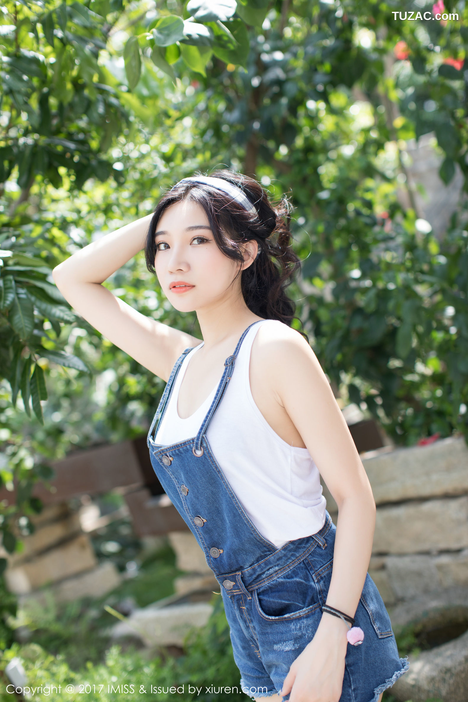 IMiss爱蜜社-180-小狐狸Sica-户外牛仔短裤系列