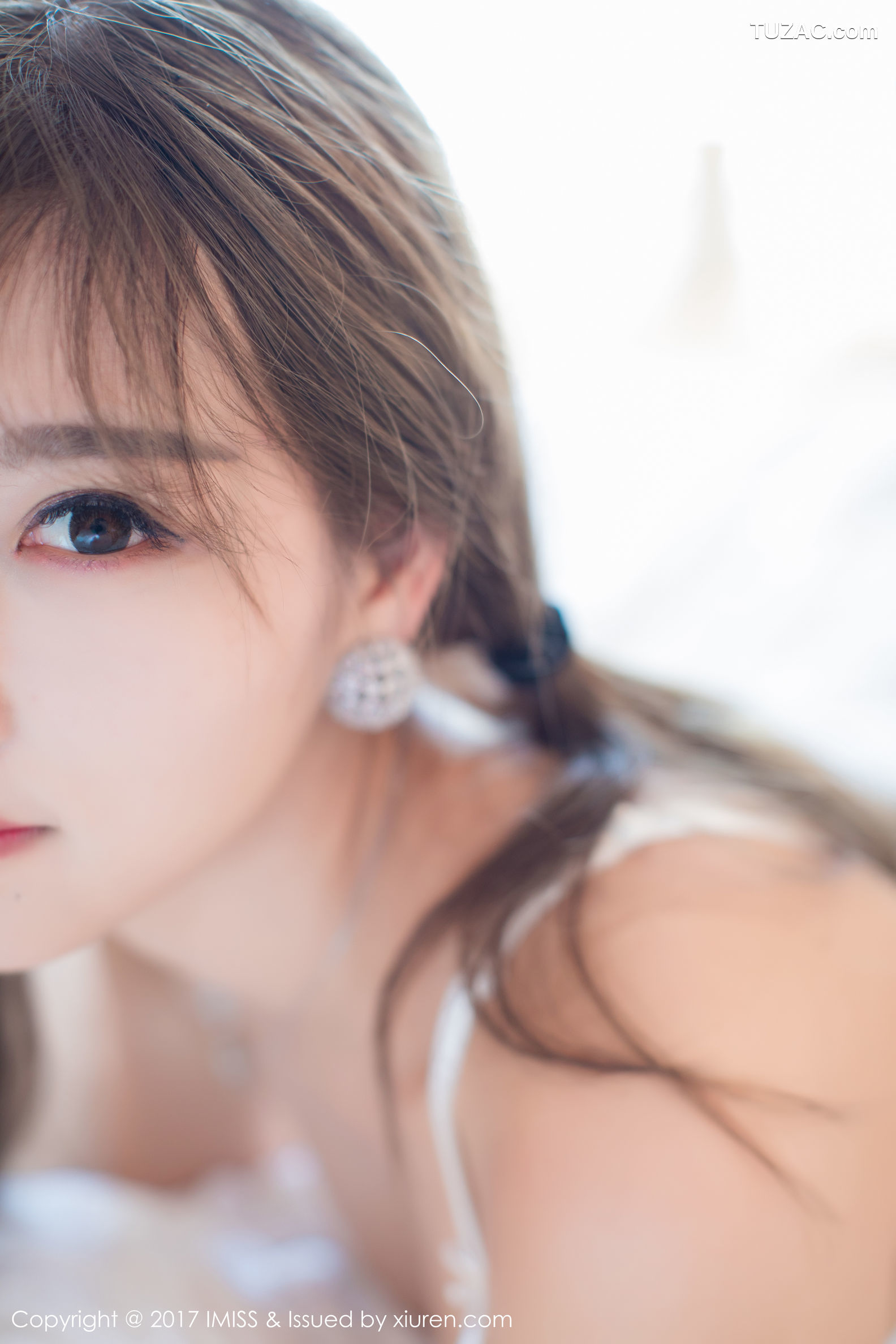 IMiss爱蜜社-183-杨晨晨-塞班岛旅拍-白色蕾丝情趣内衣