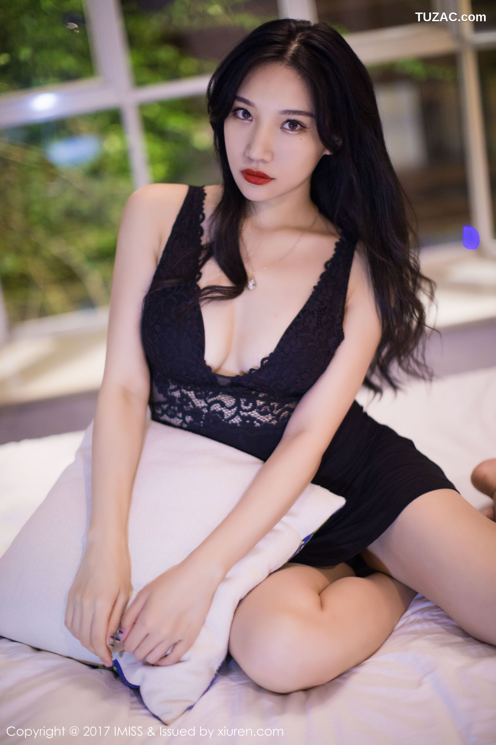 IMiss爱蜜社-194-小狐狸sica-黑色私房性感美腿