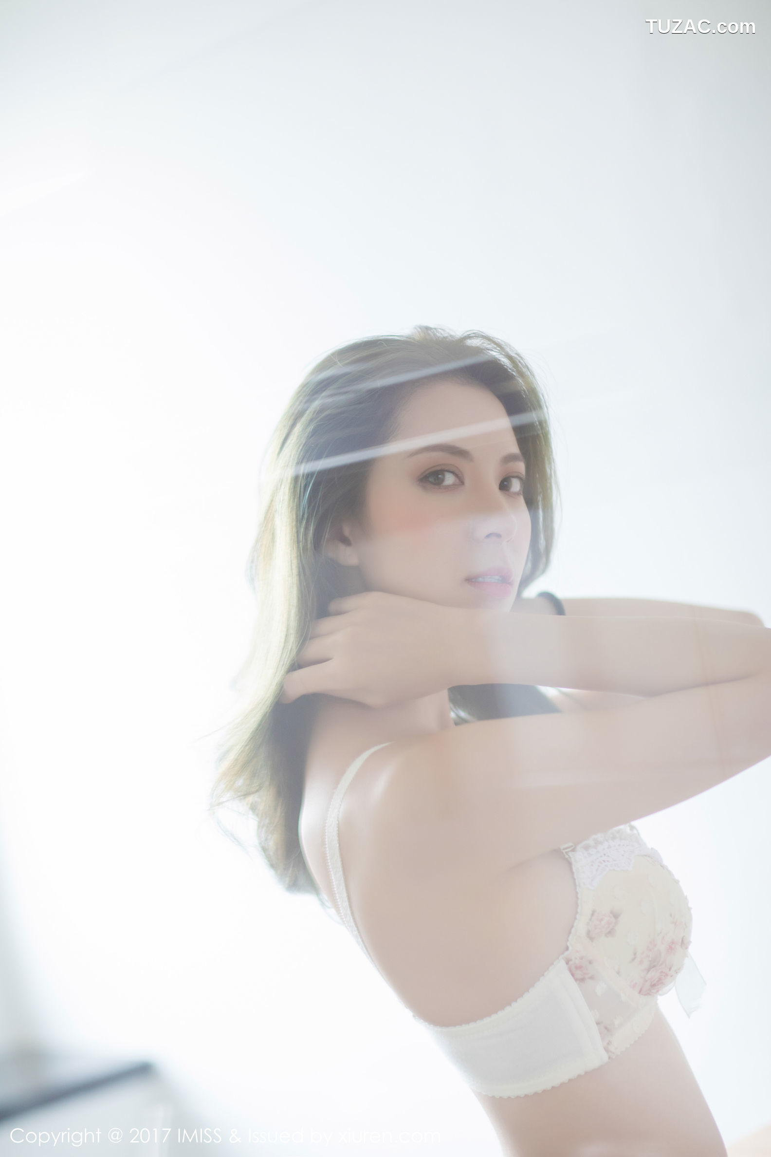 IMiss爱蜜社-204-Carry-气质美女居家私房内衣系列