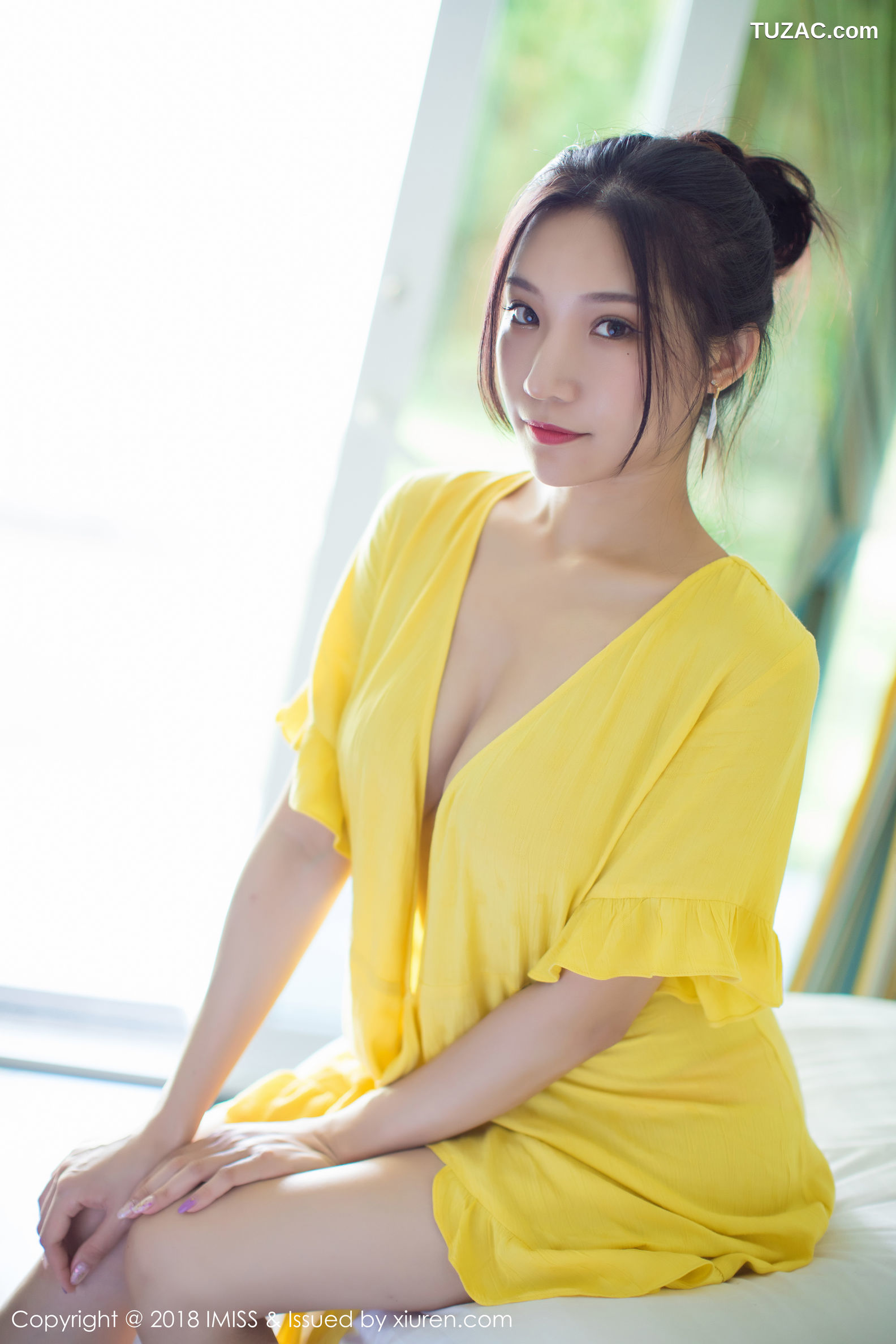 IMiss爱蜜社-211-小狐狸Sica-甲米旅拍-粉色缕空透视内衣