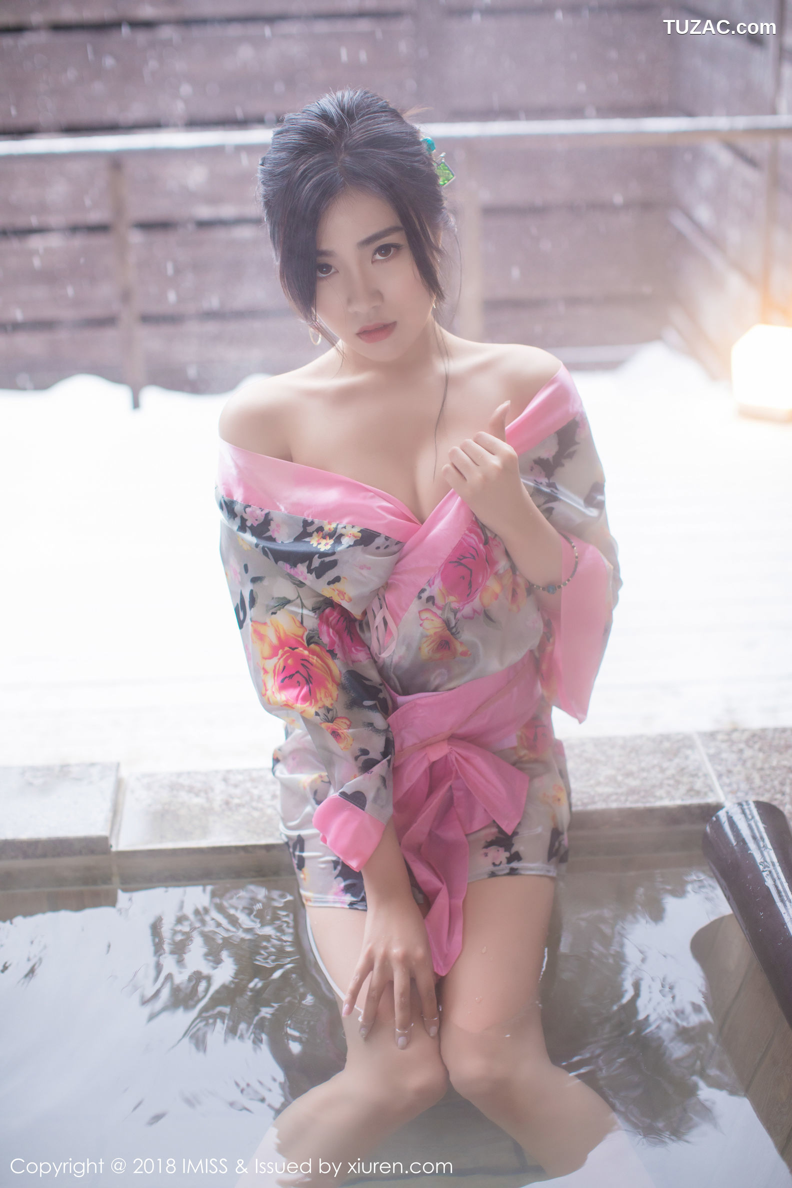 IMiss爱蜜社-221-许诺-北海道旅拍-第二辑-浴池和服蕾丝美腿