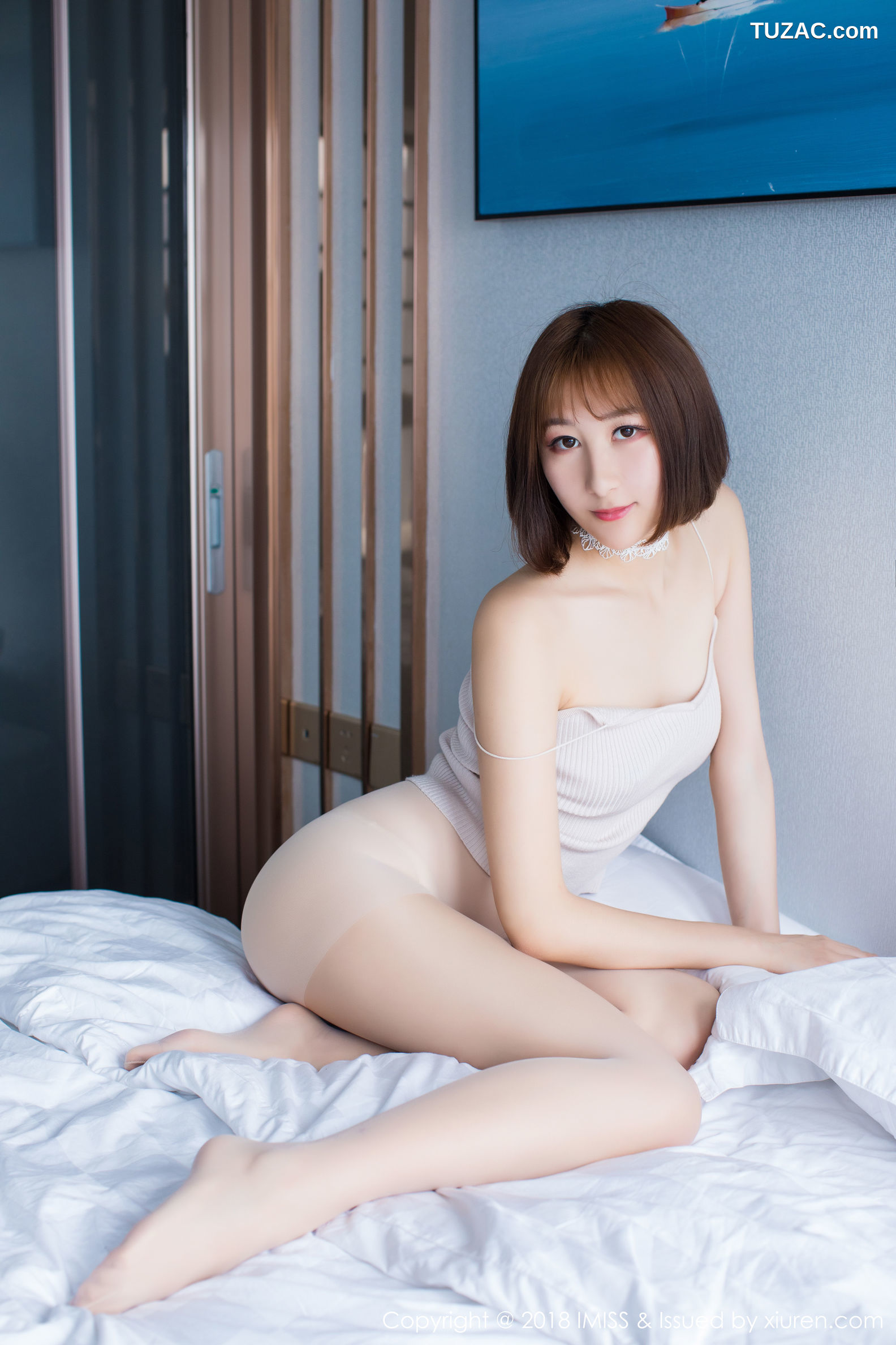 IMiss爱蜜社-240-九尾Ivy-吊带背心肉丝裤袜