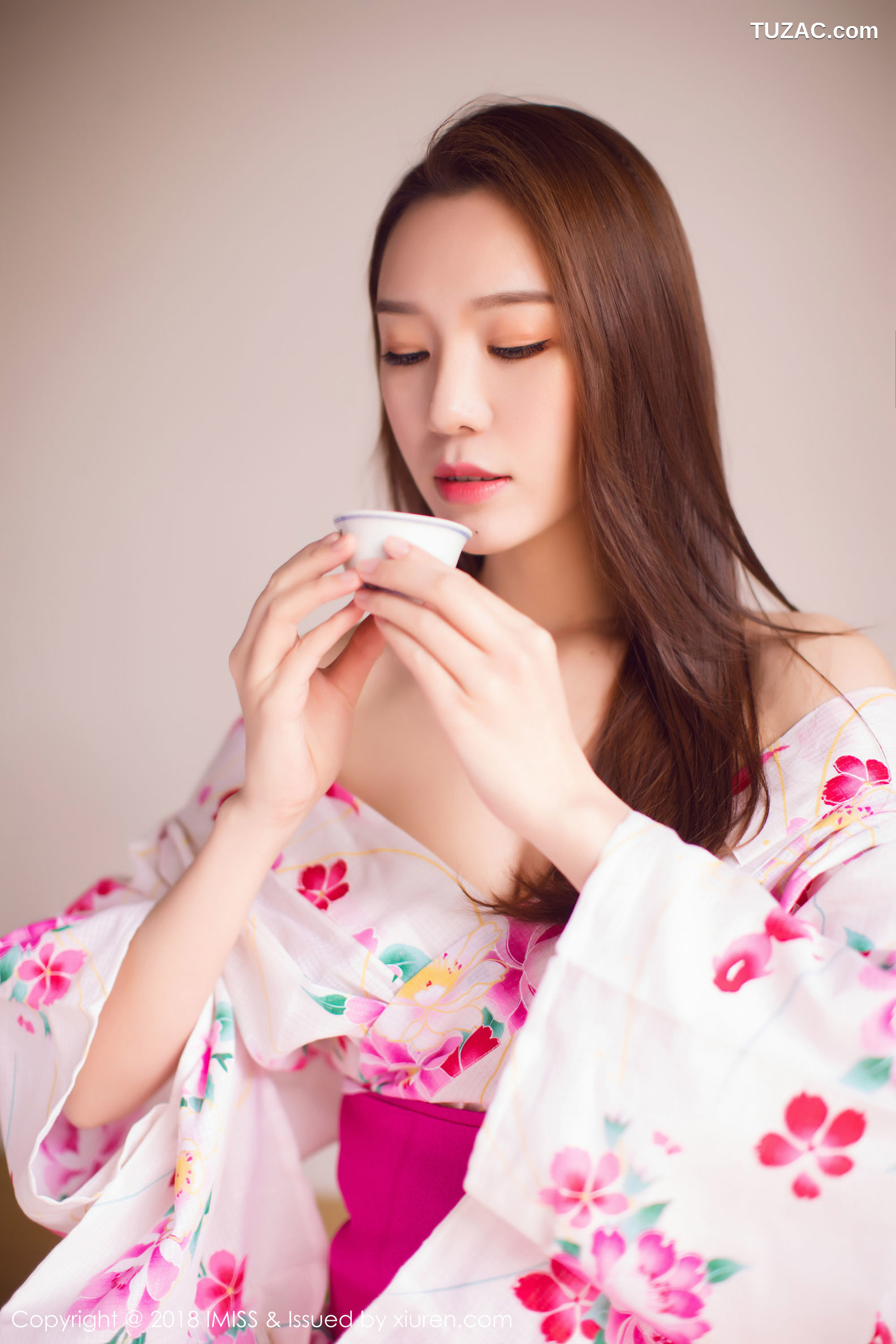 IMiss爱蜜社-252-Katrina-日系和服真空爆乳-黑丝OL系列