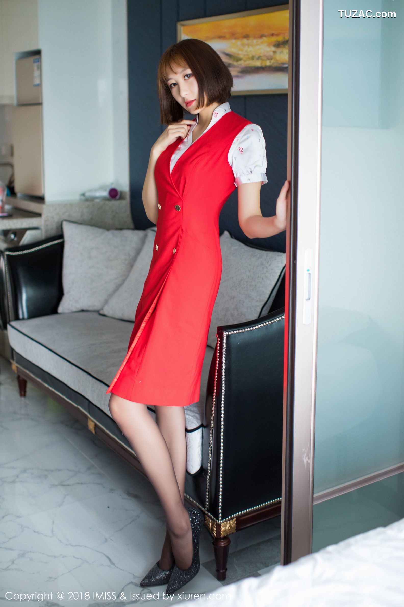 IMiss爱蜜社-276-九尾ivy-空乘制服丝袜美腿诱惑