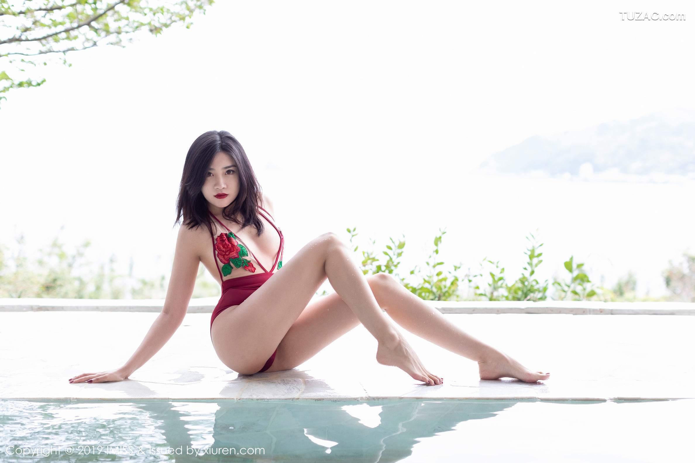 IMiss爱蜜社-349-许诺-日本樱花旅拍-精致镂空内衣湿身诱惑