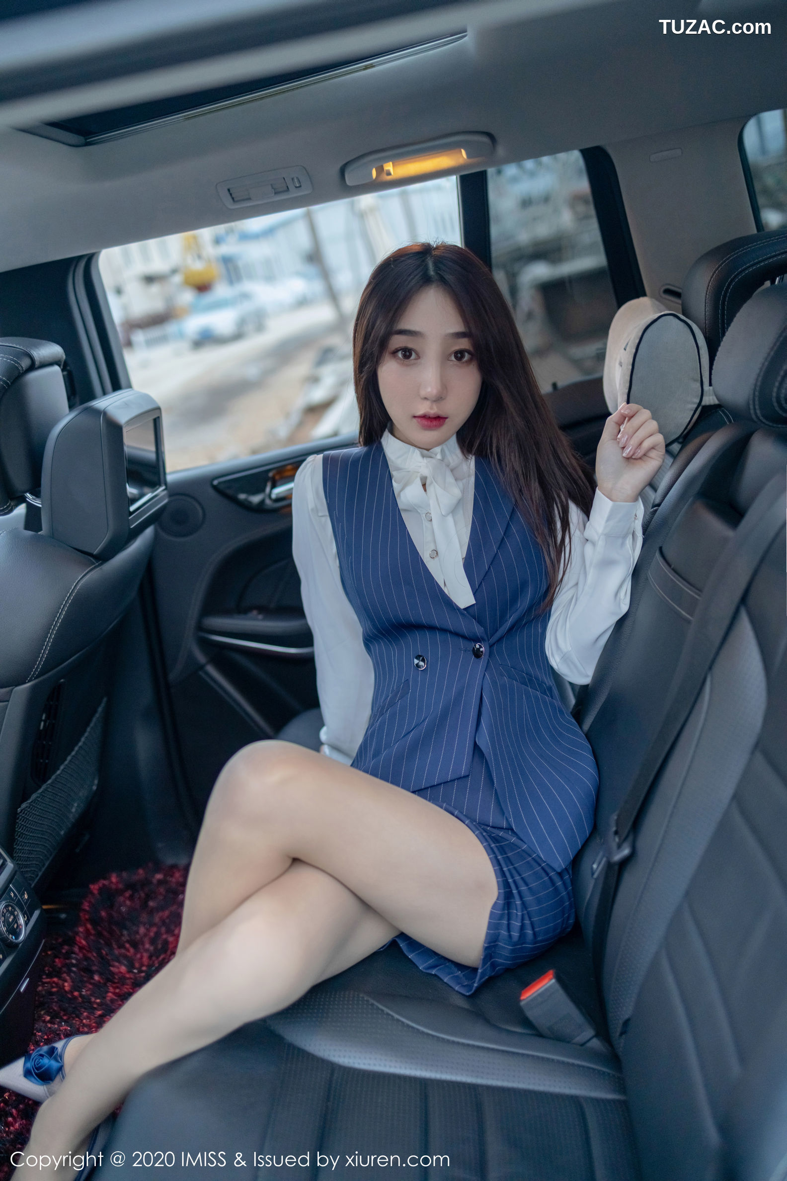 IMiss爱蜜社-438-九月生-户外服务生车拍主题性感内衣