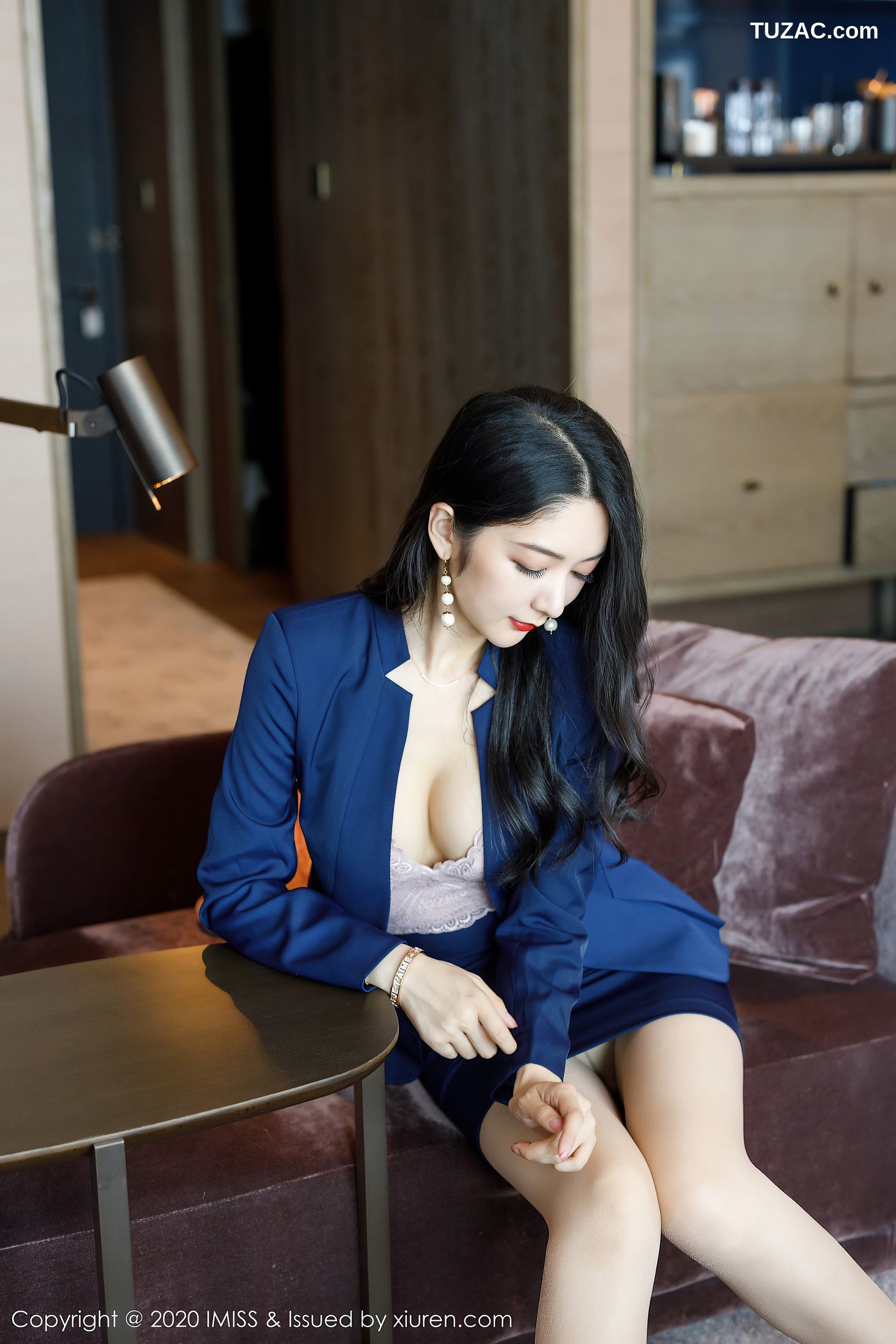 IMiss爱蜜社-471-小热巴-经典职业秘书装性感内衣