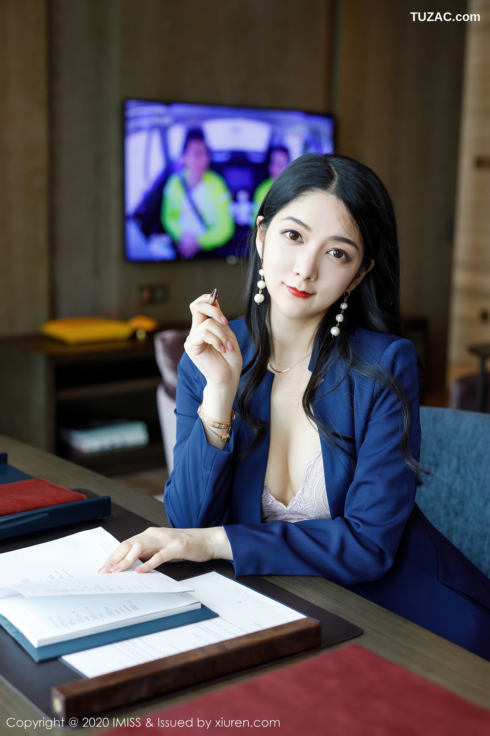 IMiss爱蜜社-471-小热巴-经典职业秘书装性感内衣