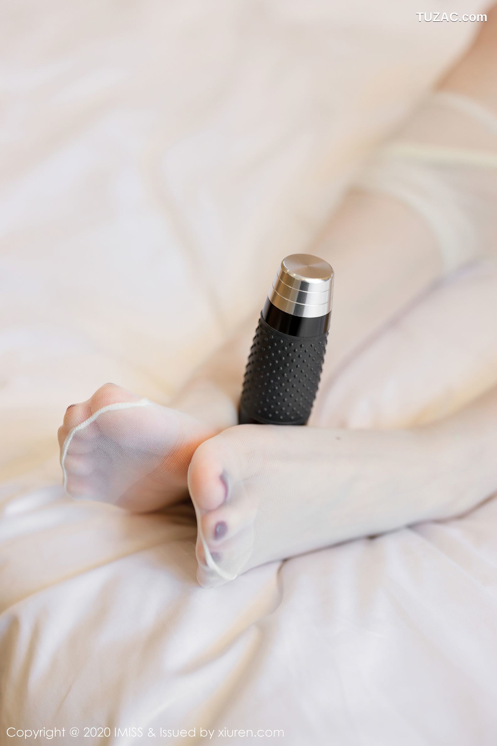 IMiss爱蜜社-482-九月生-床上超薄透视肉丝裤袜蕾丝内裤