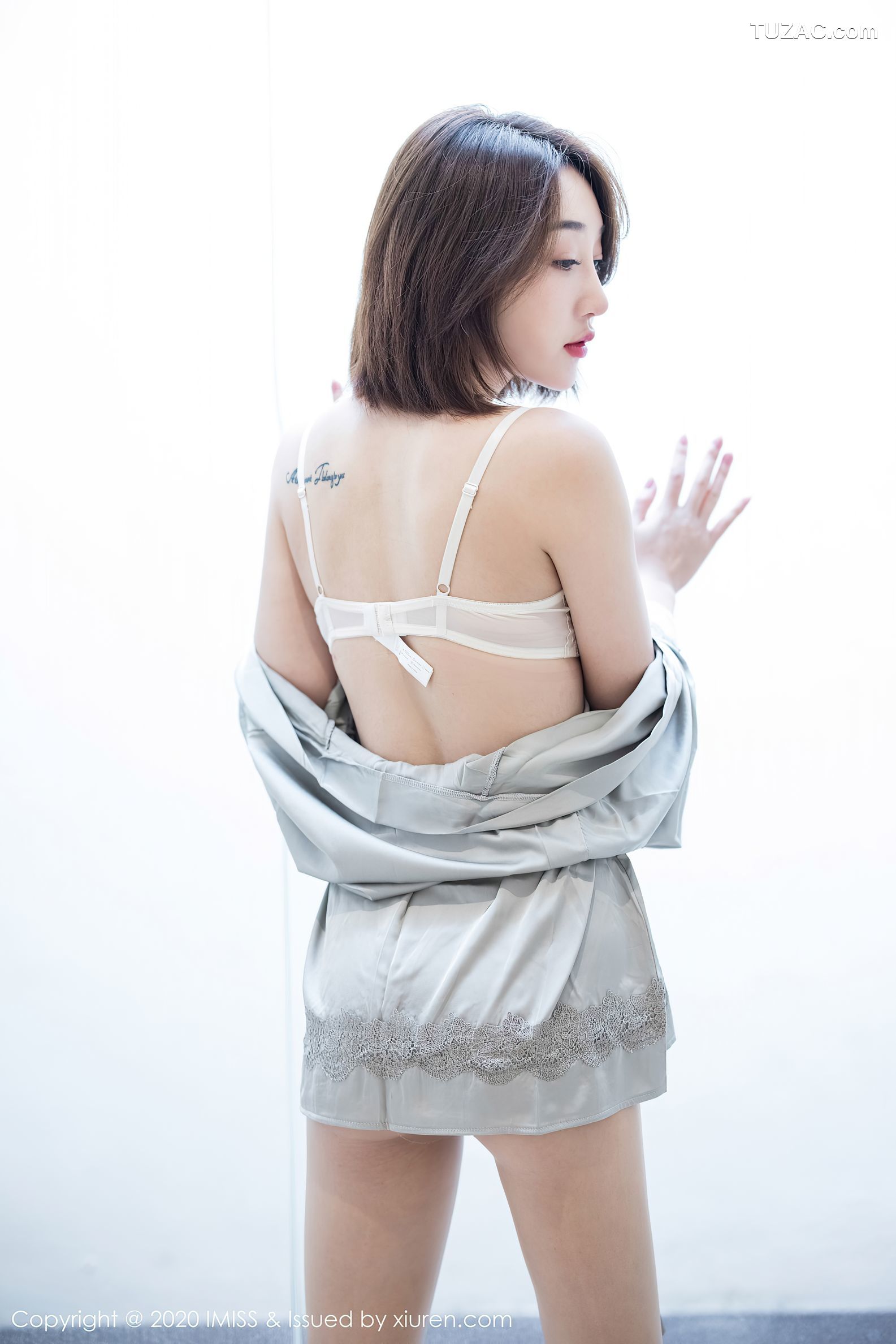 IMiss爱蜜社-510-九月生_轻薄精致的睡衣包裹