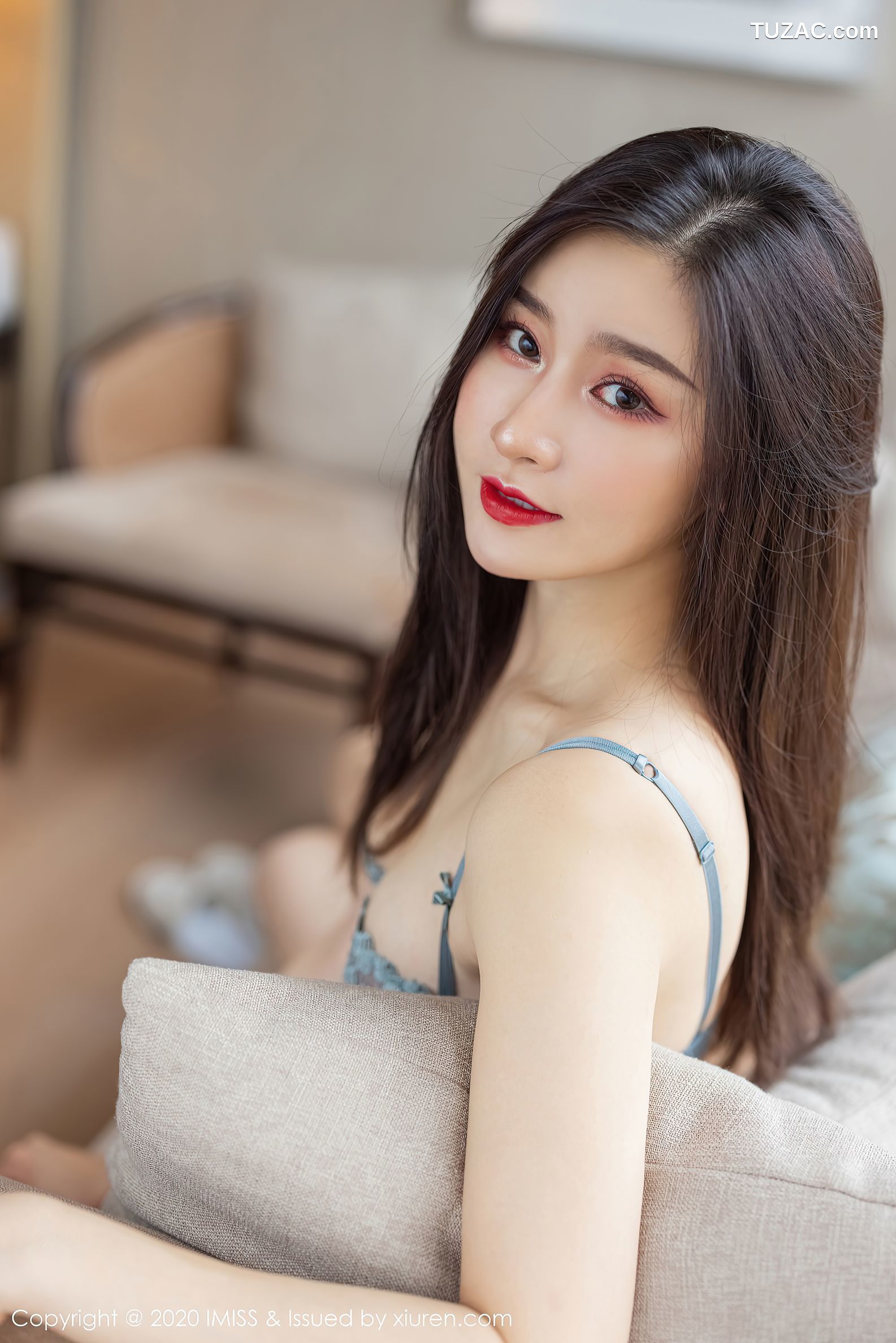 IMiss爱蜜社-528-vanessa-经典典雅职场制服