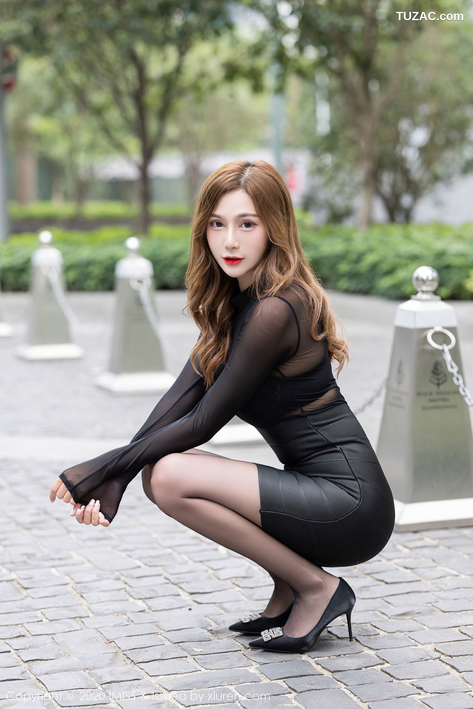 IMiss爱蜜社-529-lavinia肉肉-朦胧丝袜美腿修长灵动诱人