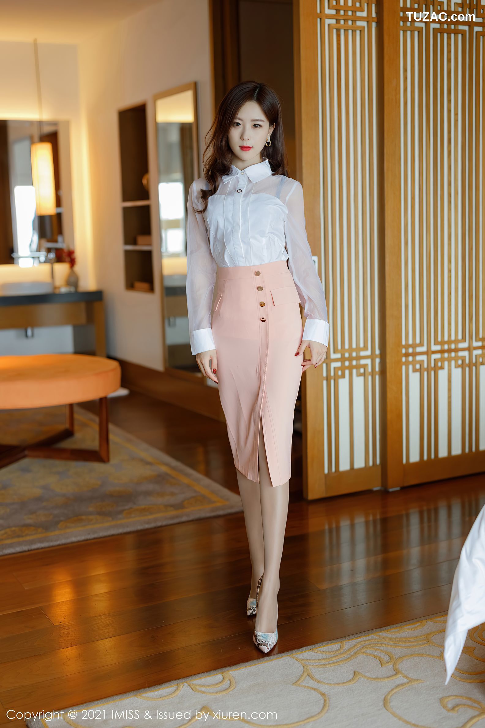 IMiss爱蜜社-544-杨紫嫣Cynthia-白衬衫粉裙灰蓝蕾丝内衣-2021.01.15