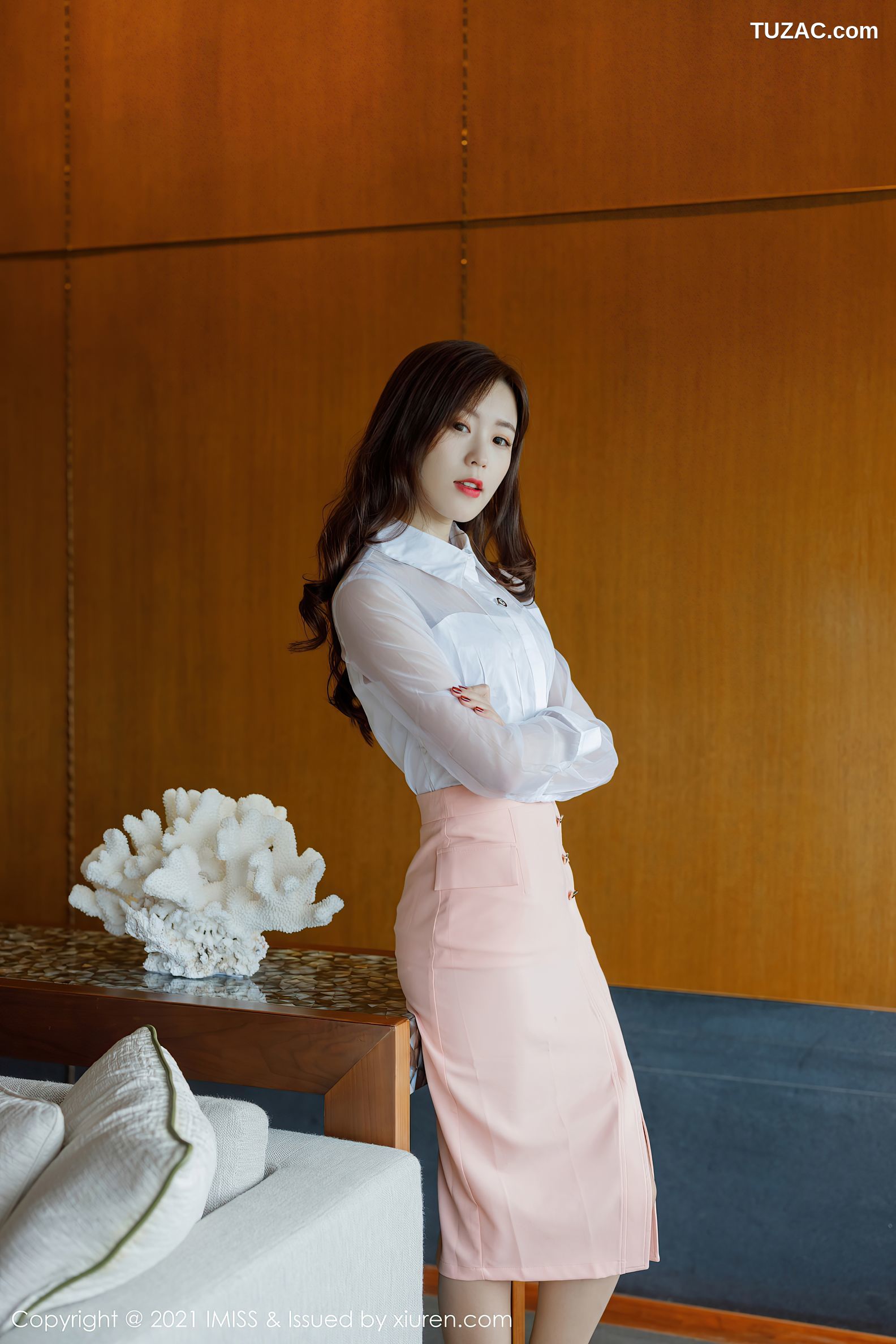 IMiss爱蜜社-544-杨紫嫣Cynthia-白衬衫粉裙灰蓝蕾丝内衣-2021.01.15