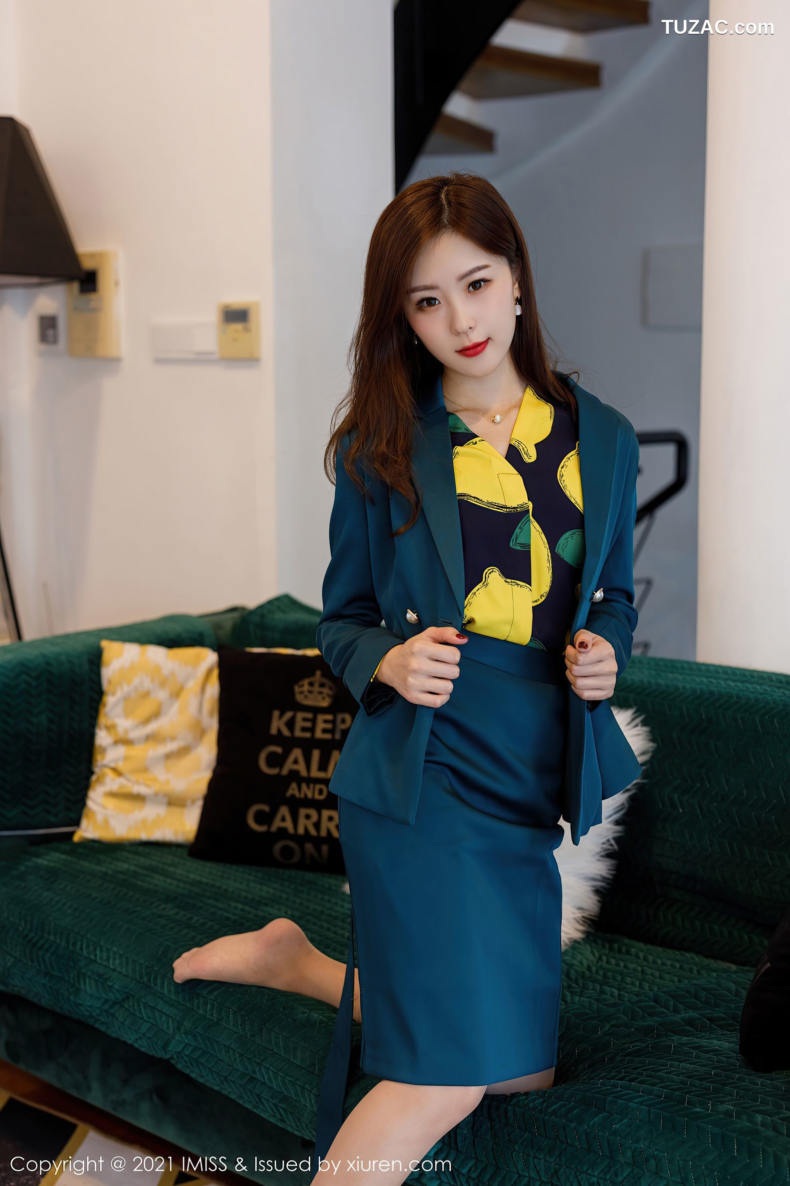 IMiss爱蜜社-551-杨紫嫣Cynthia-蓝绿职业0L套装蕾丝吊带袜-2021.02.08