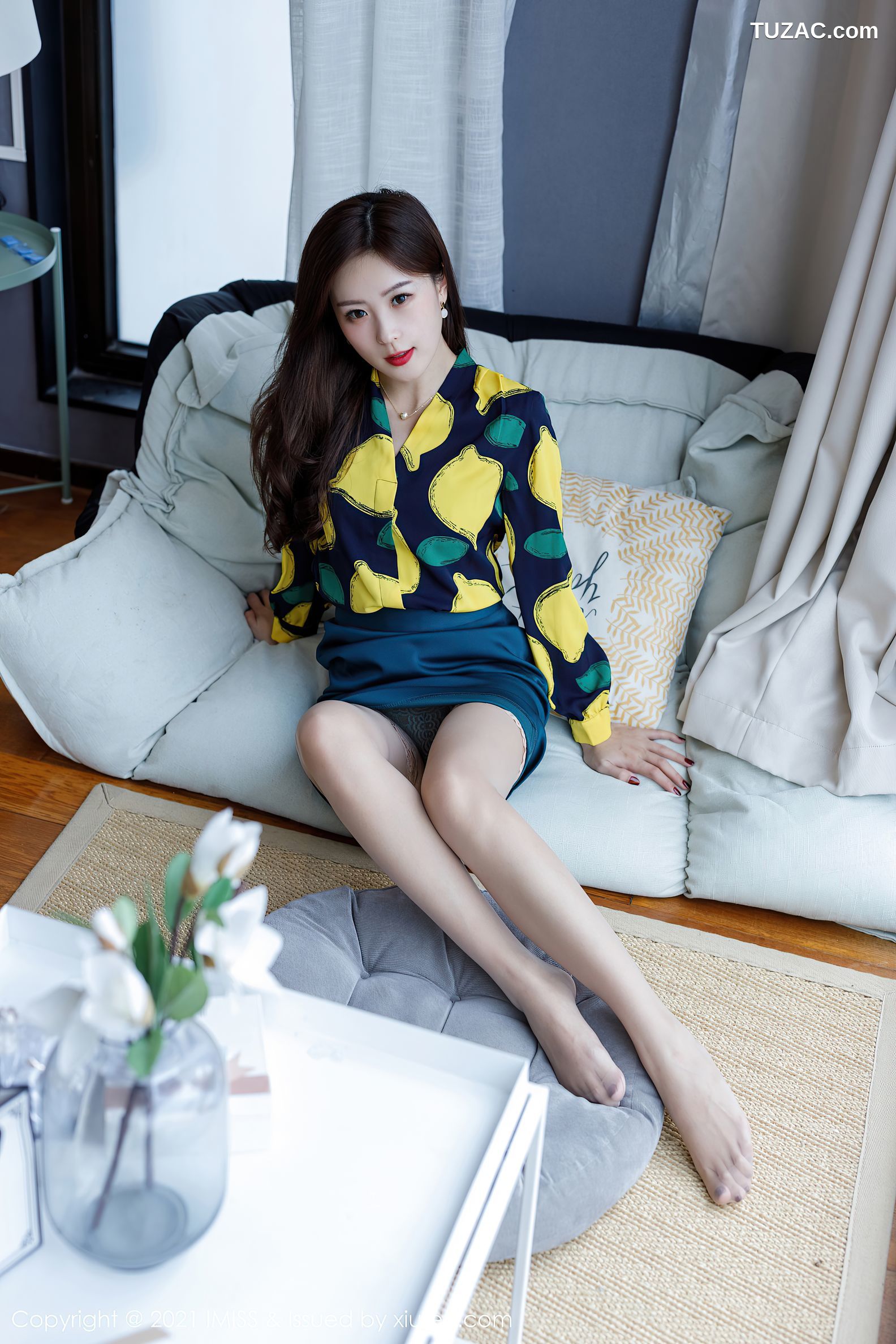 IMiss爱蜜社-551-杨紫嫣Cynthia-蓝绿职业0L套装蕾丝吊带袜-2021.02.08