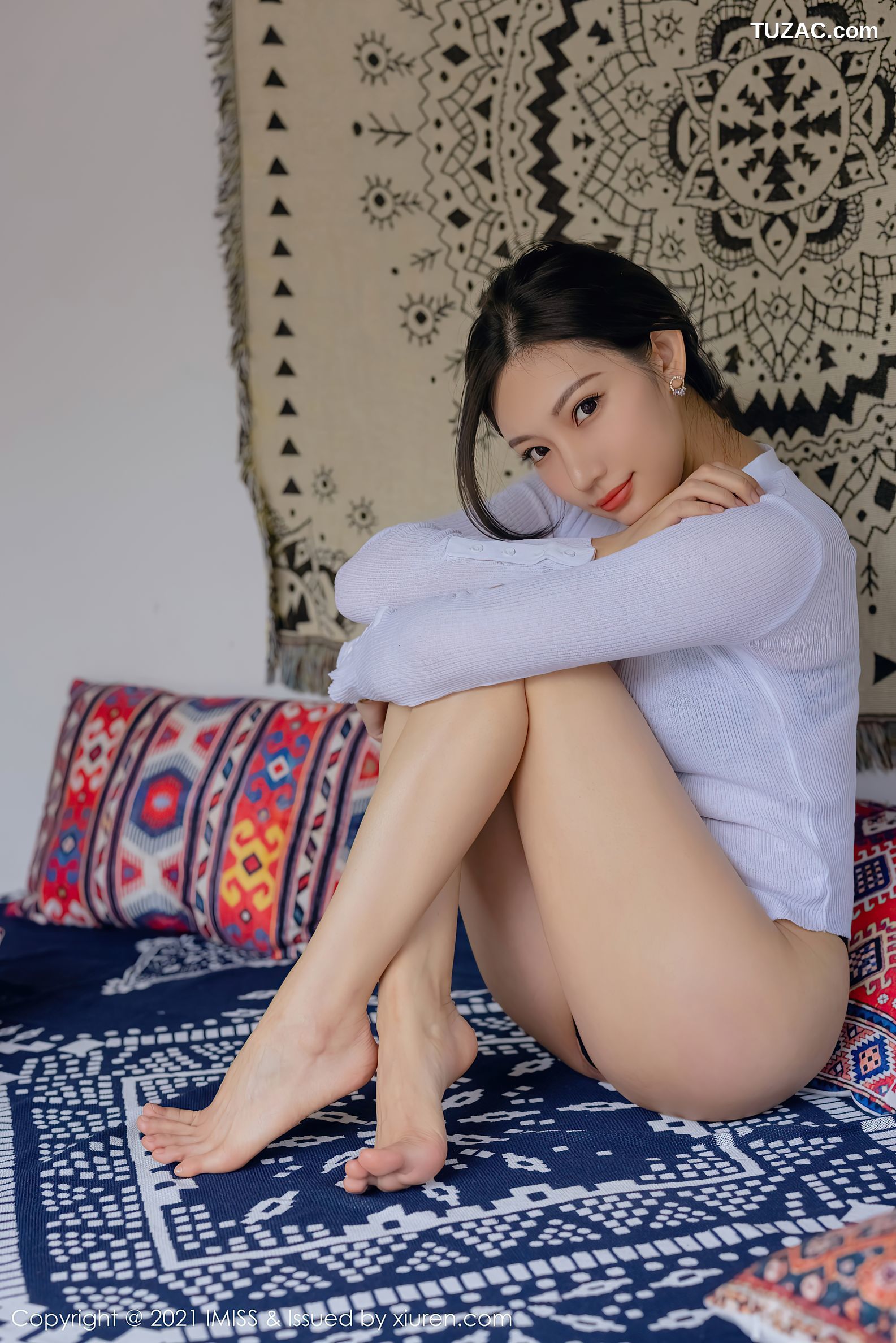 IMiss爱蜜社-562-小狐狸Kathryn-白T蓝短裙职业装黑丝-2021.03.11