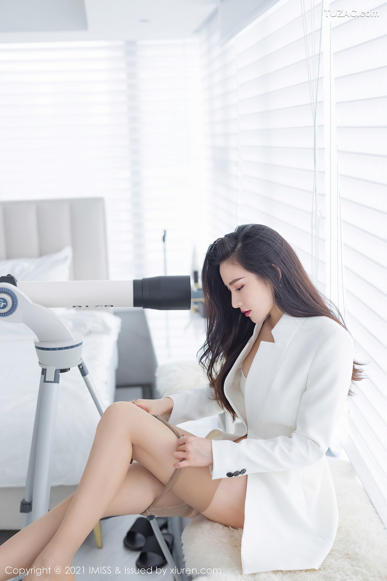 IMiss爱蜜社-594-Vanessa-白色外套白色内衣肉丝-2021.05.19