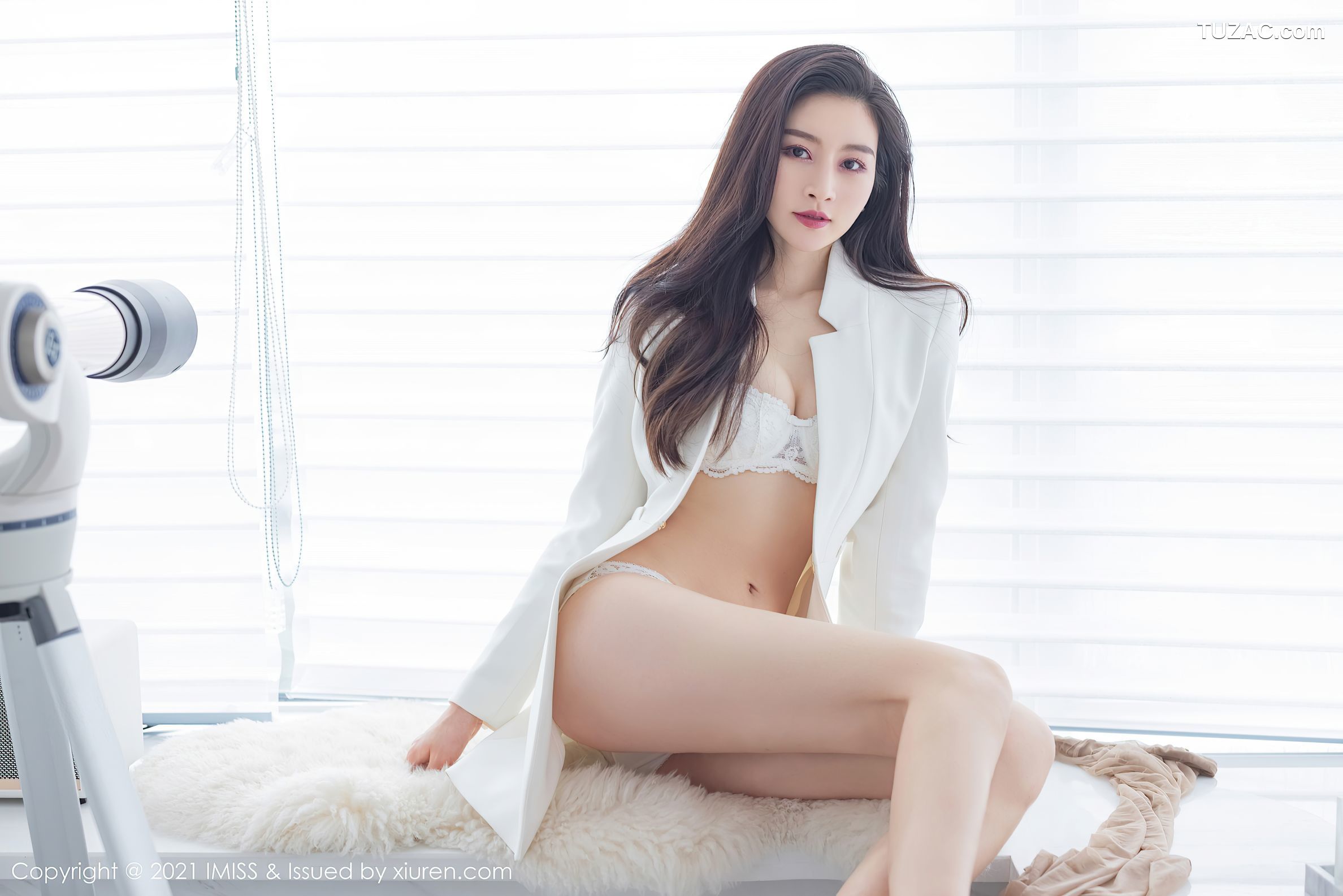 IMiss爱蜜社-594-Vanessa-白色外套白色内衣肉丝-2021.05.19