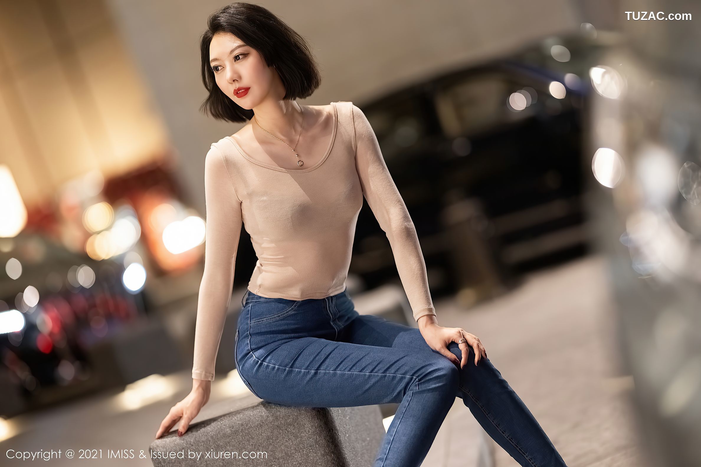 IMiss爱蜜社-600-艺轩-肉色紧身T恤牛仔裤黑色蕾丝内衣-2021.06.04