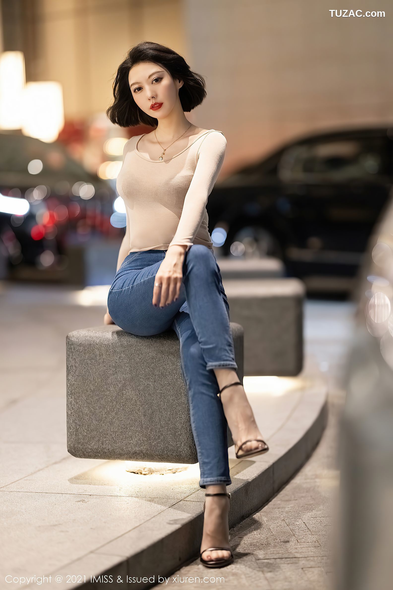 IMiss爱蜜社-600-艺轩-肉色紧身T恤牛仔裤黑色蕾丝内衣-2021.06.04