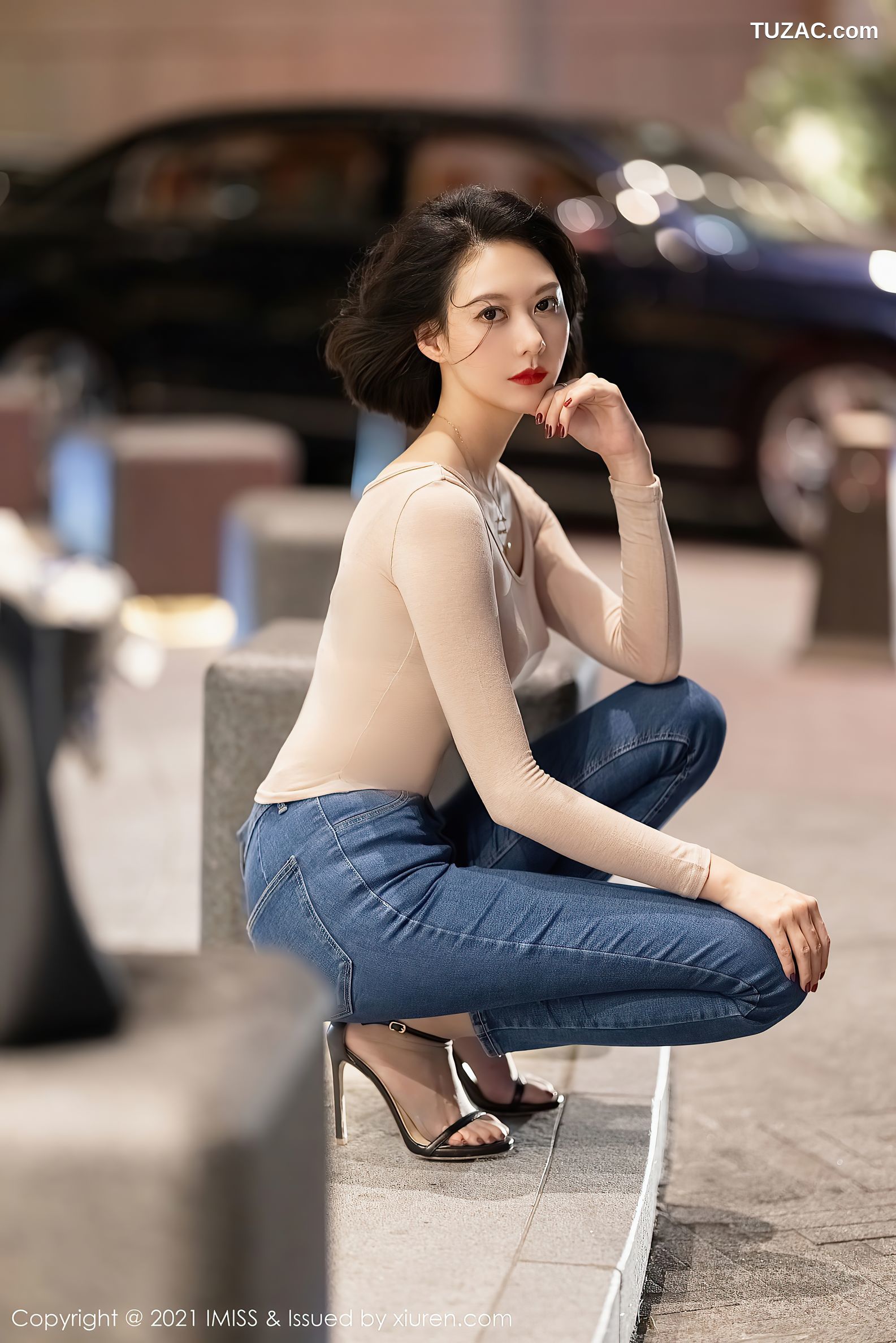 IMiss爱蜜社-600-艺轩-肉色紧身T恤牛仔裤黑色蕾丝内衣-2021.06.04