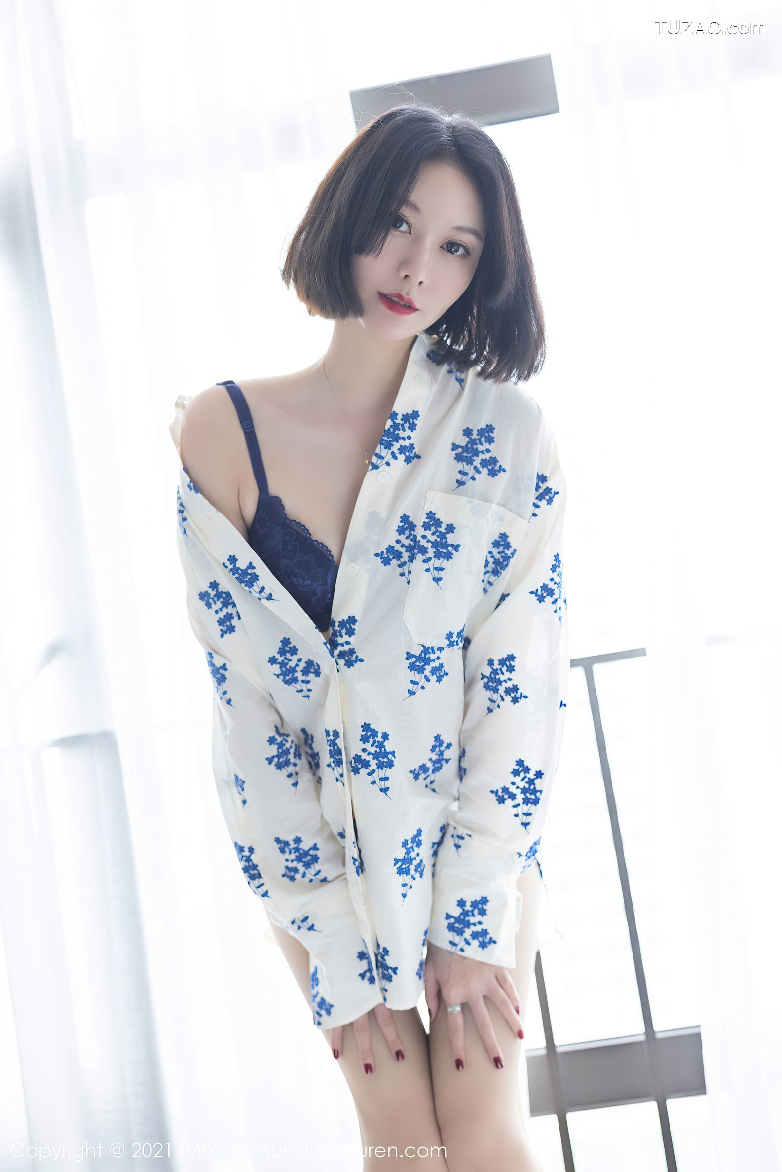 IMiss爱蜜社-602-艺轩-蓝印花白衬衫蓝紫色蕾丝内衣-2021.06.09