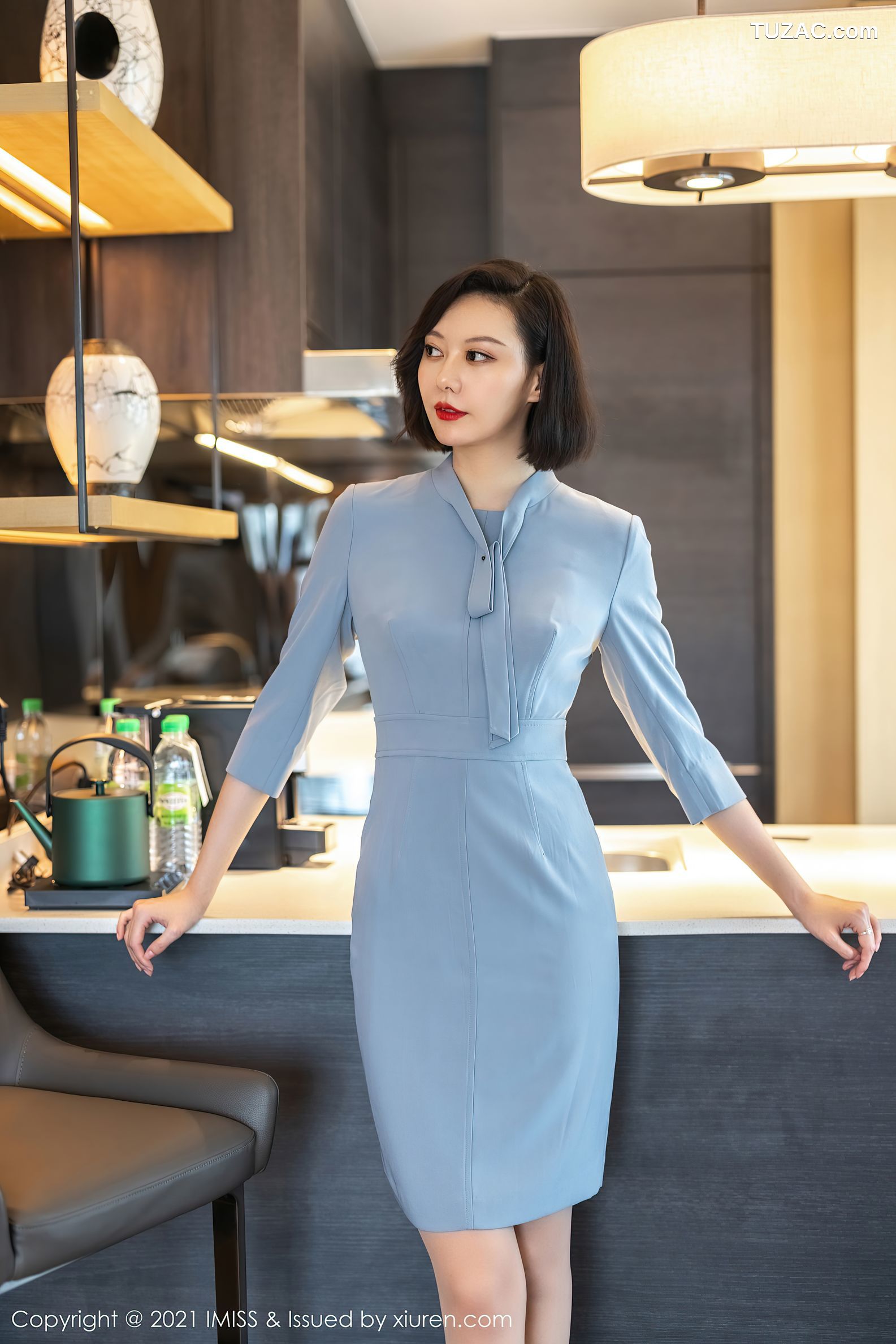 IMiss爱蜜社-609-艺轩-蓝灰职业裙装绿色情趣蕾丝内衣-2021.07.02