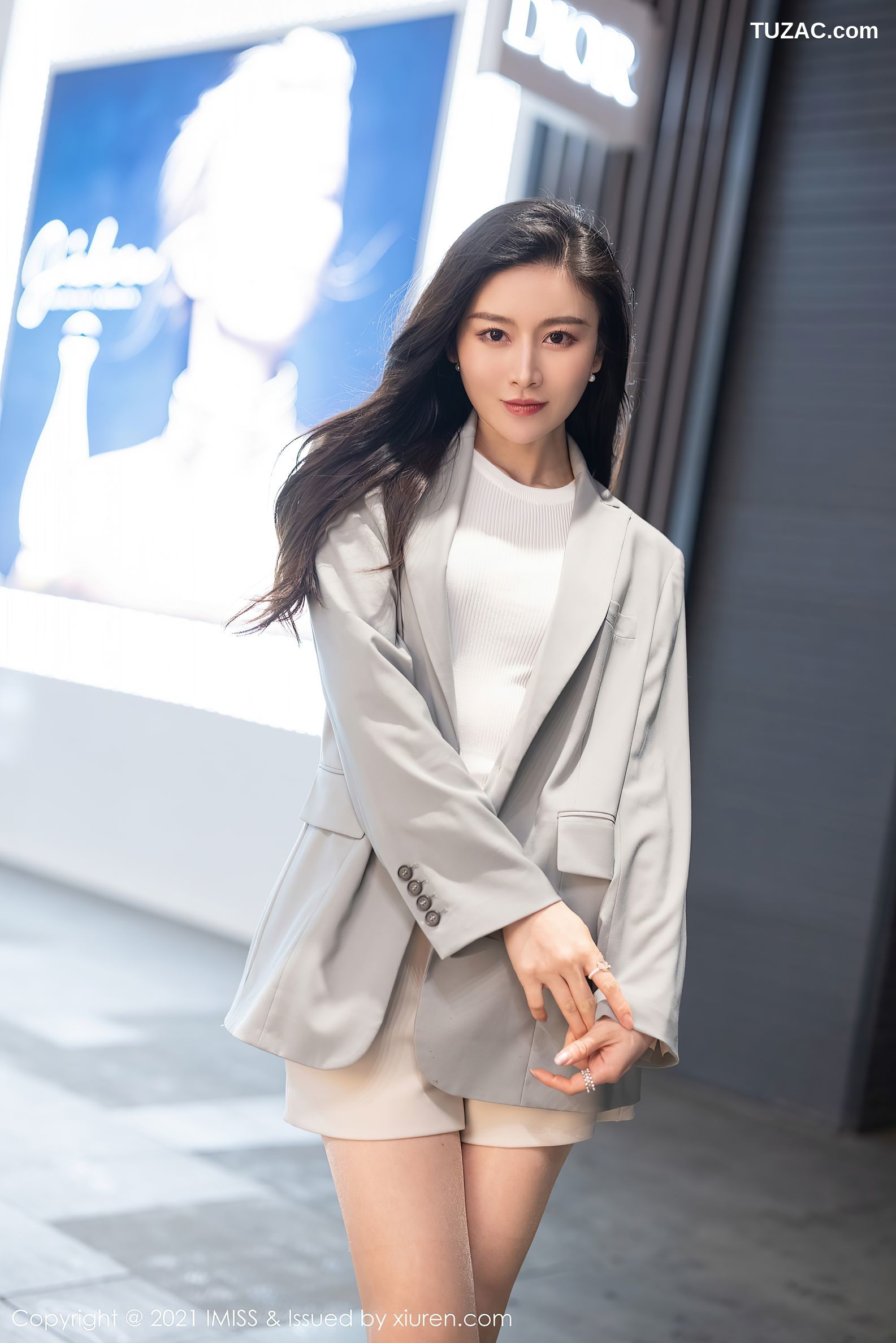 IMiss爱蜜社-610-Vanessa-职场OL主题黑蕾丝镂空内衣-2021.07.05