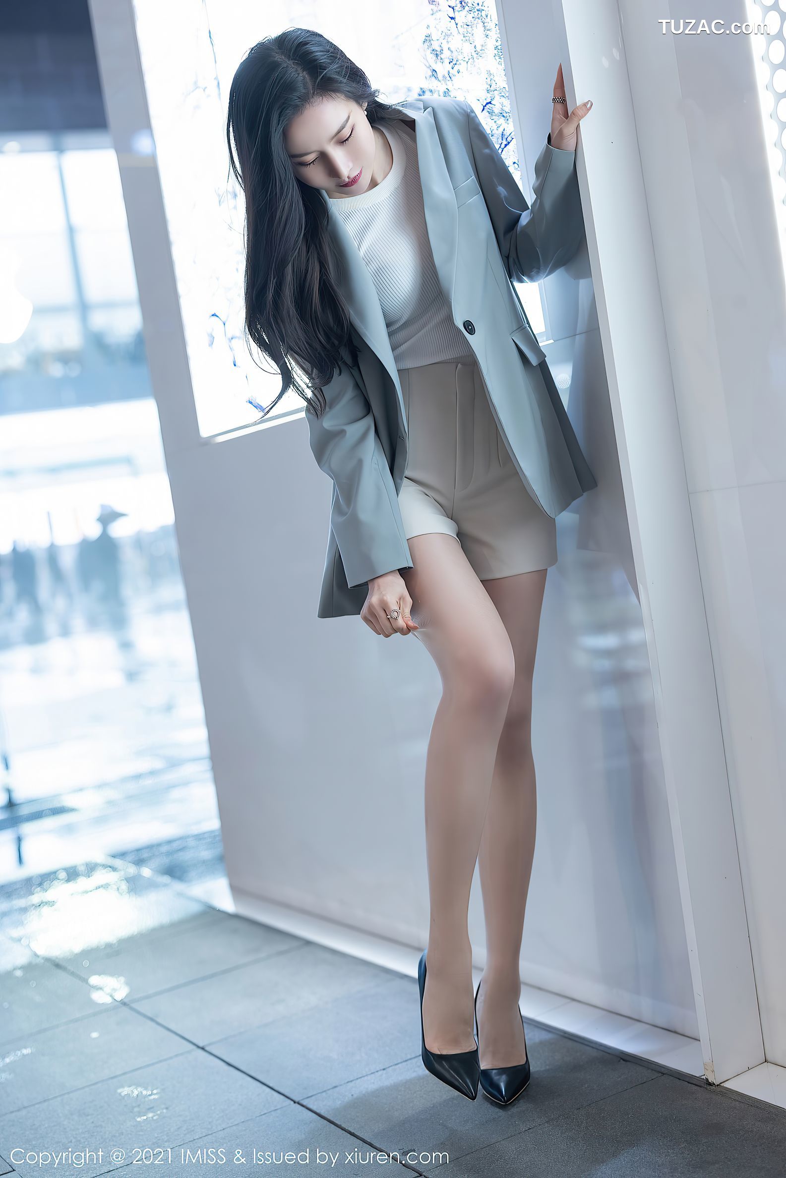 IMiss爱蜜社-610-Vanessa-职场OL主题黑蕾丝镂空内衣-2021.07.05