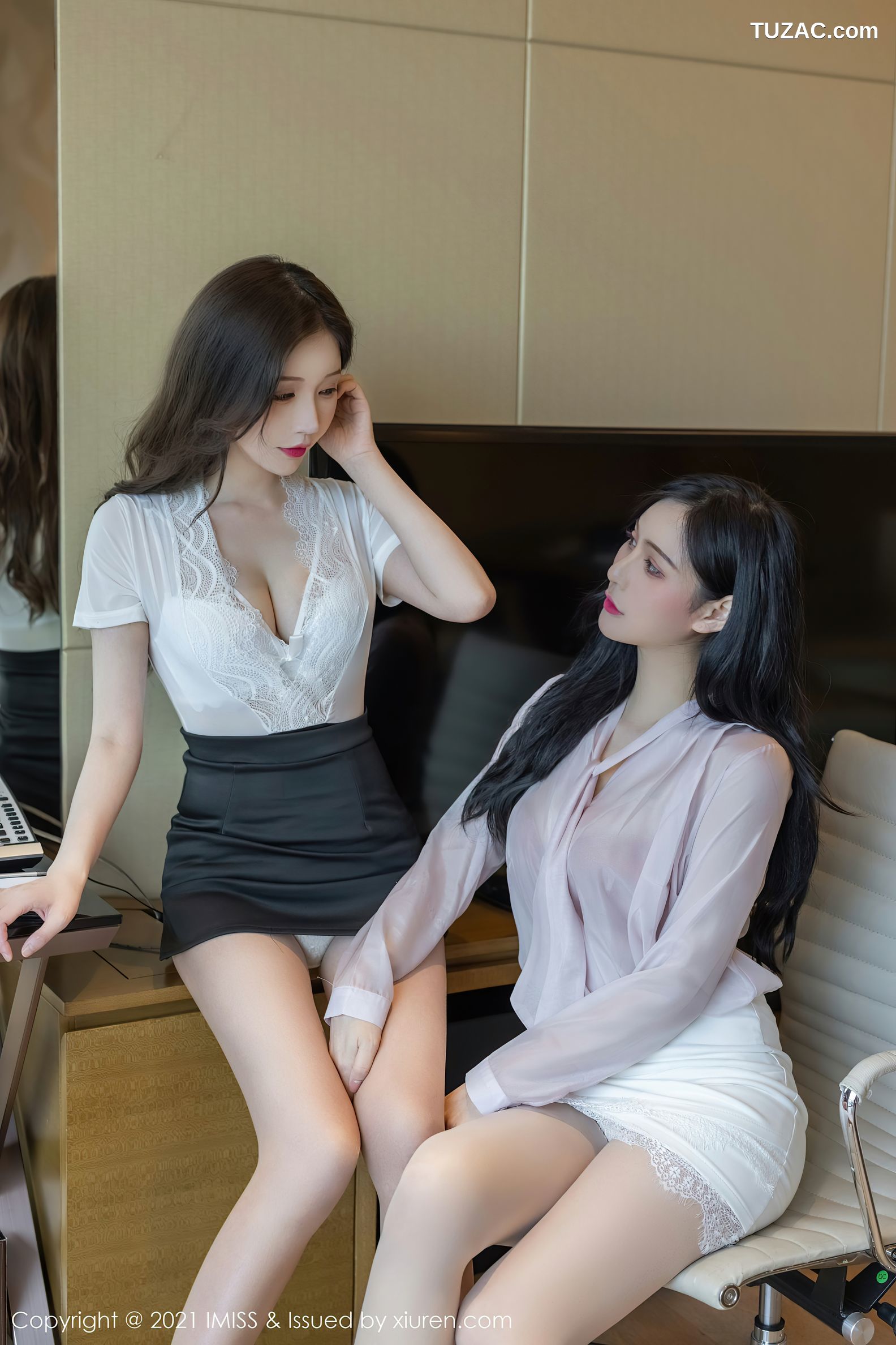 IMiss爱蜜社-625-Lavinia肉肉-LindaLinda-模特合集-性感内衣朦胧丝足-2021.08.19
