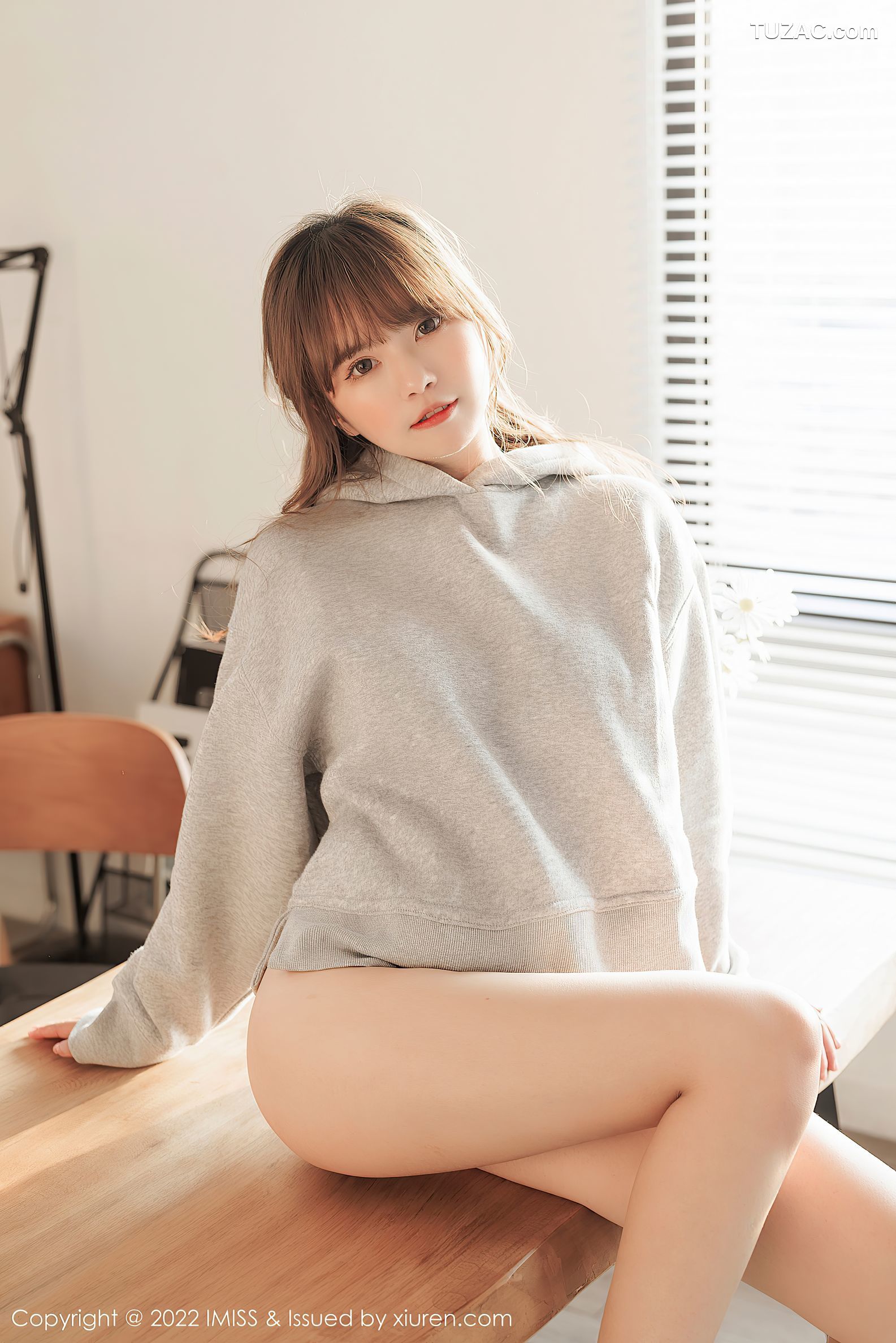 IMiss爱蜜社-653-张思允Nice-长袖卫衣白色蕾丝内衣-2022.01.18