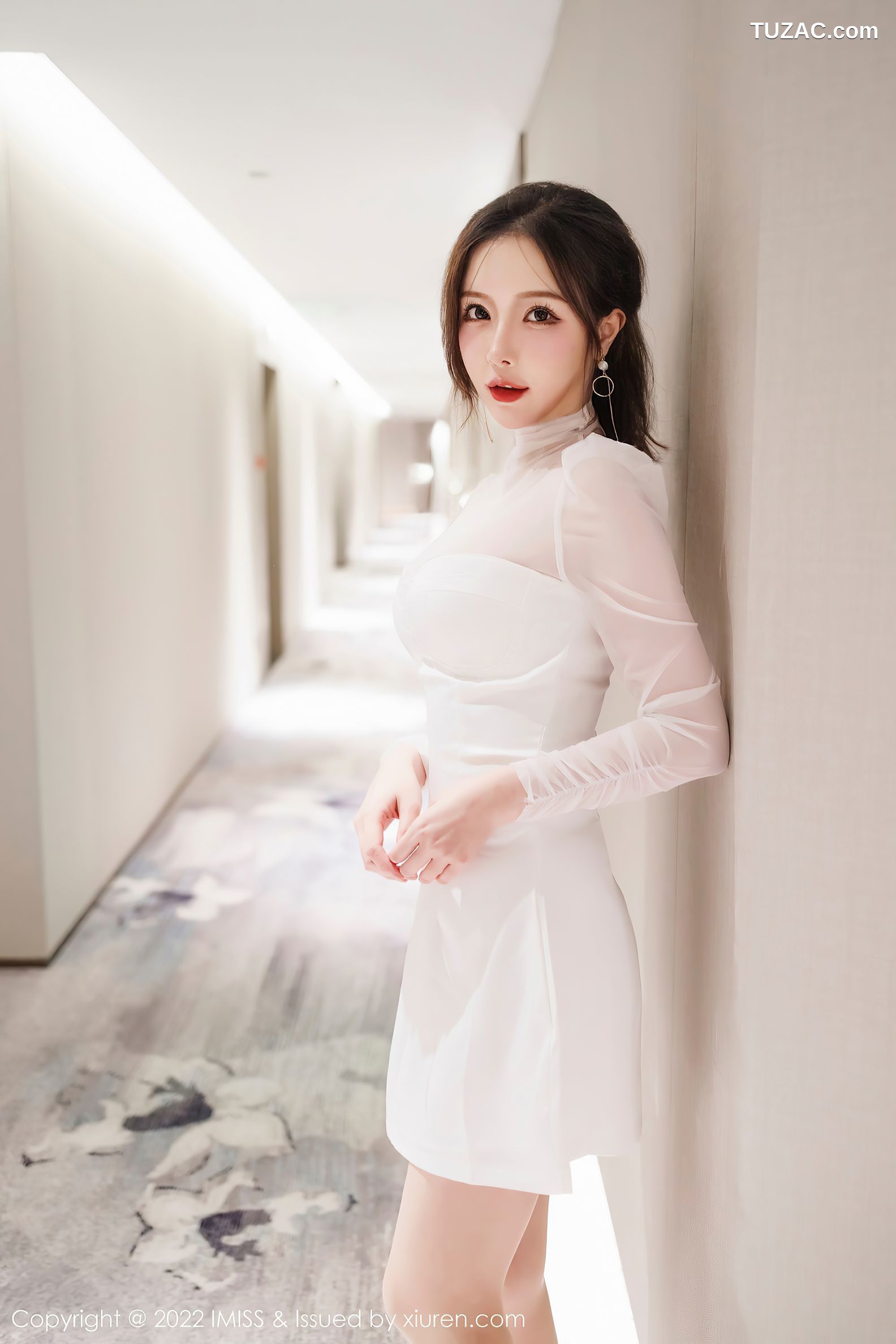 IMiss爱蜜社-655-Lindalinda-白色薄透连衣裙肉丝-2022.01.21