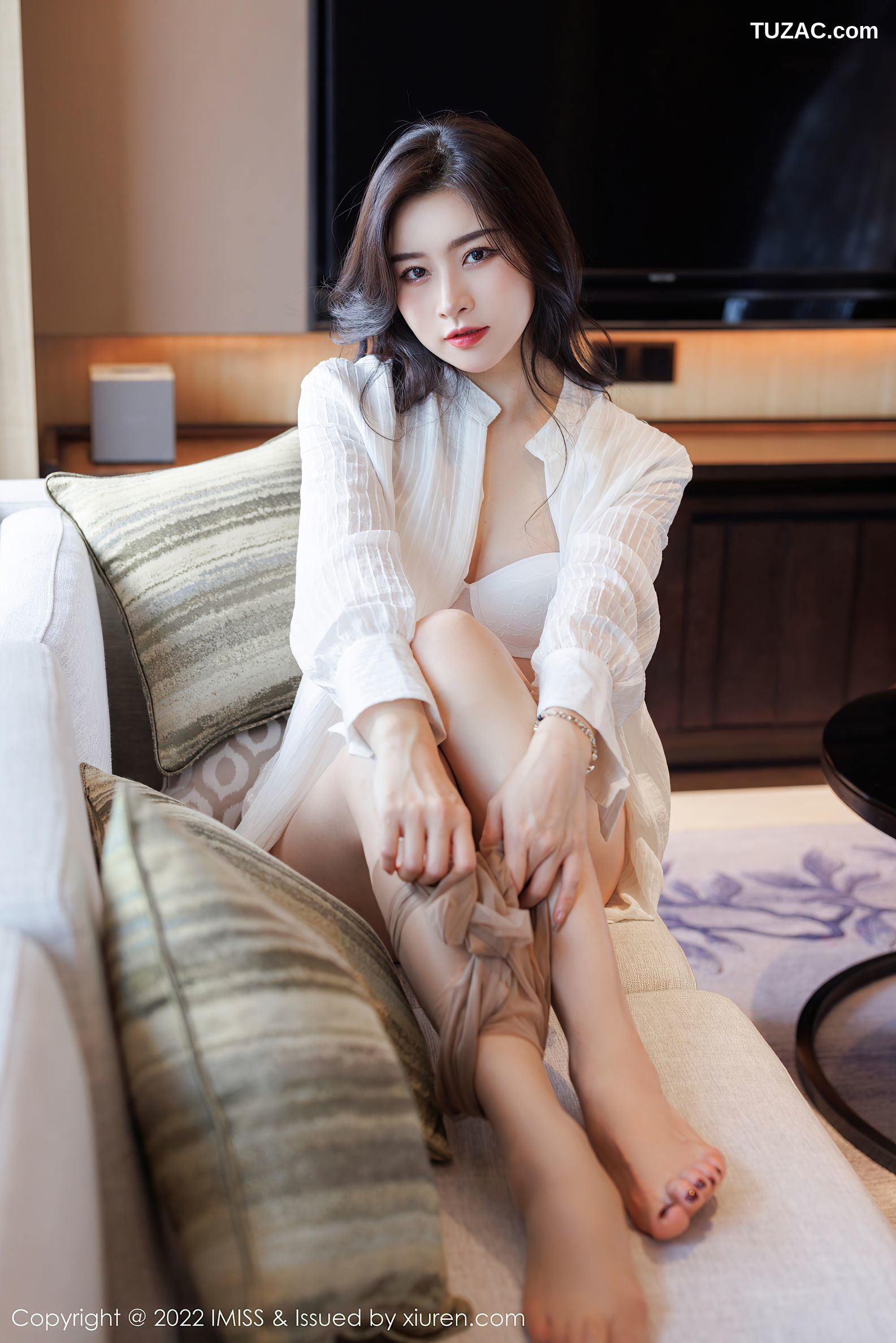 IMiss爱蜜社-656-Vanessa-白色上衣棕色短裙白色内衣-2022.01.25