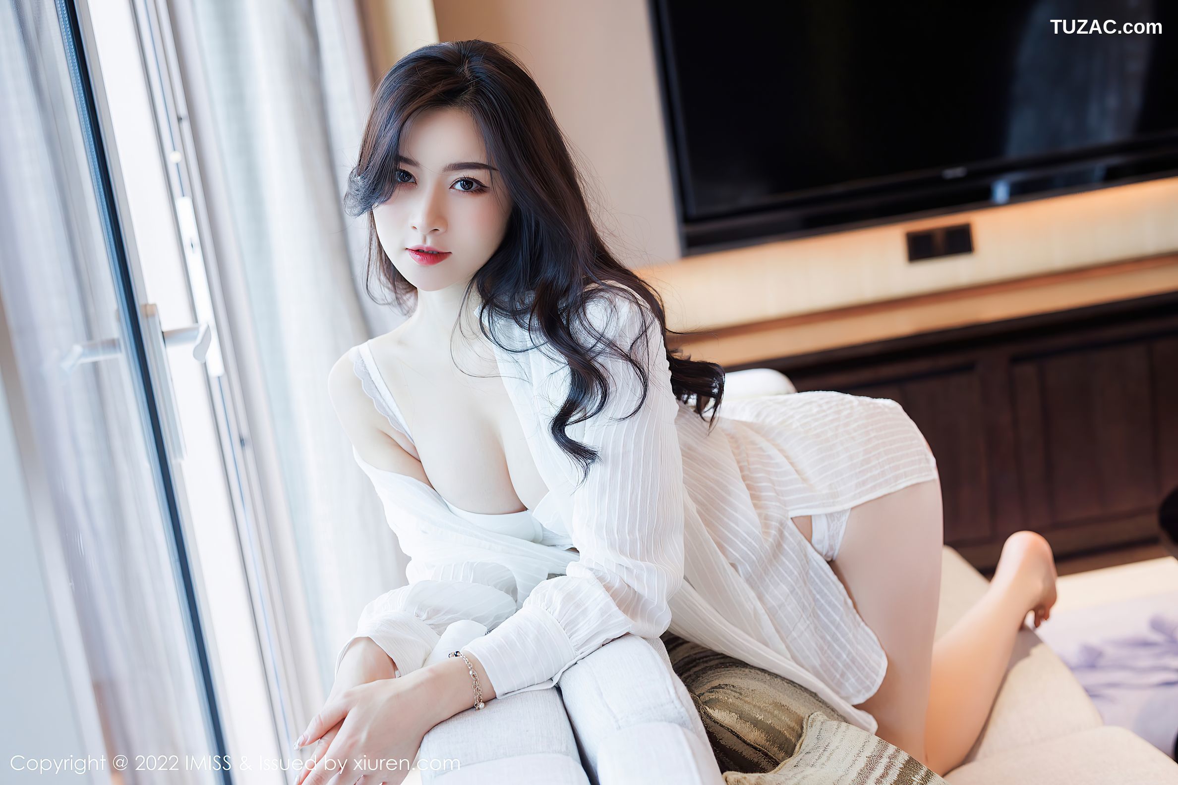IMiss爱蜜社-656-Vanessa-白色上衣棕色短裙白色内衣-2022.01.25