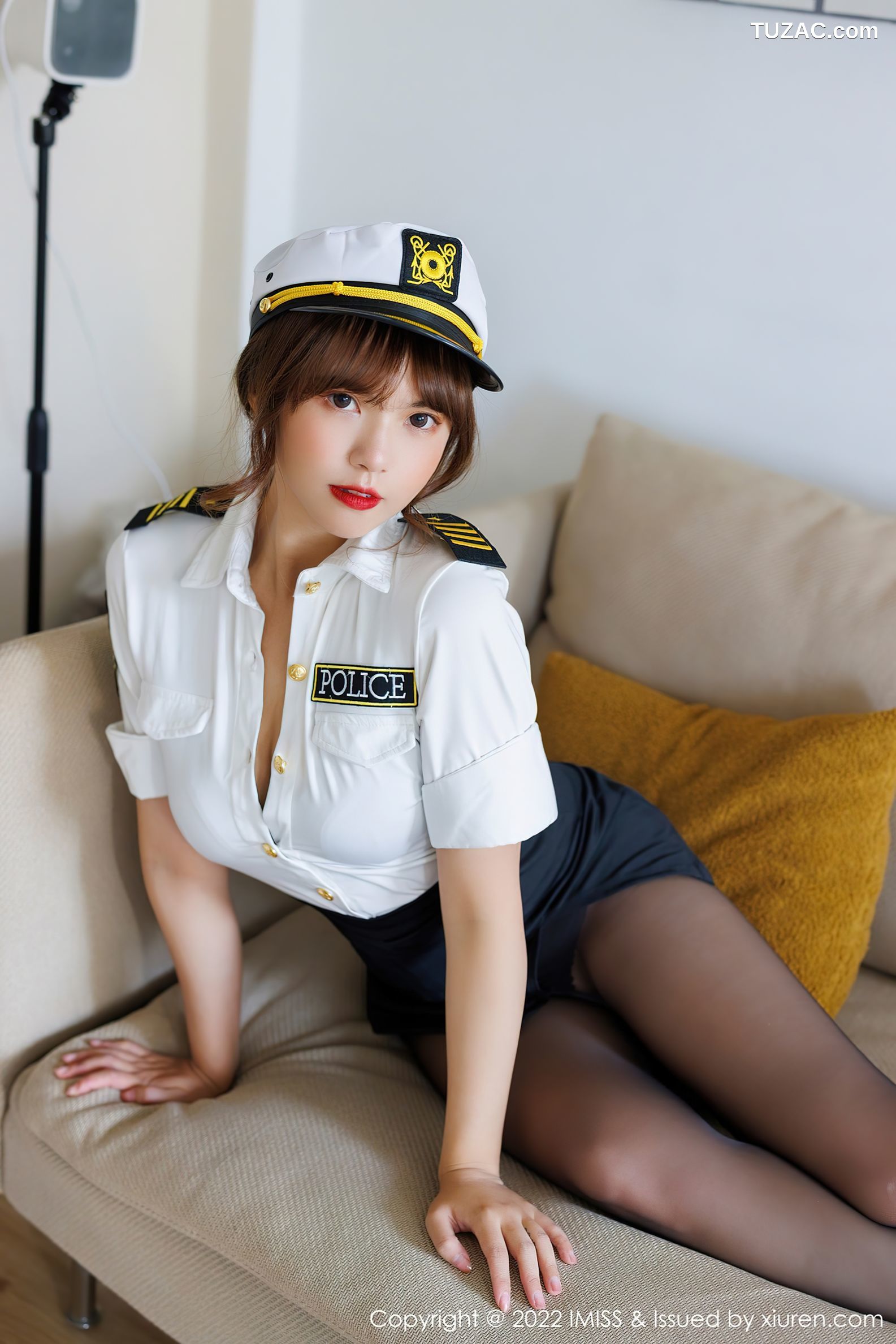 IMiss爱蜜社-666-张思允Nice-白衣黑裙女警制服黑色内衣-2022.02.18