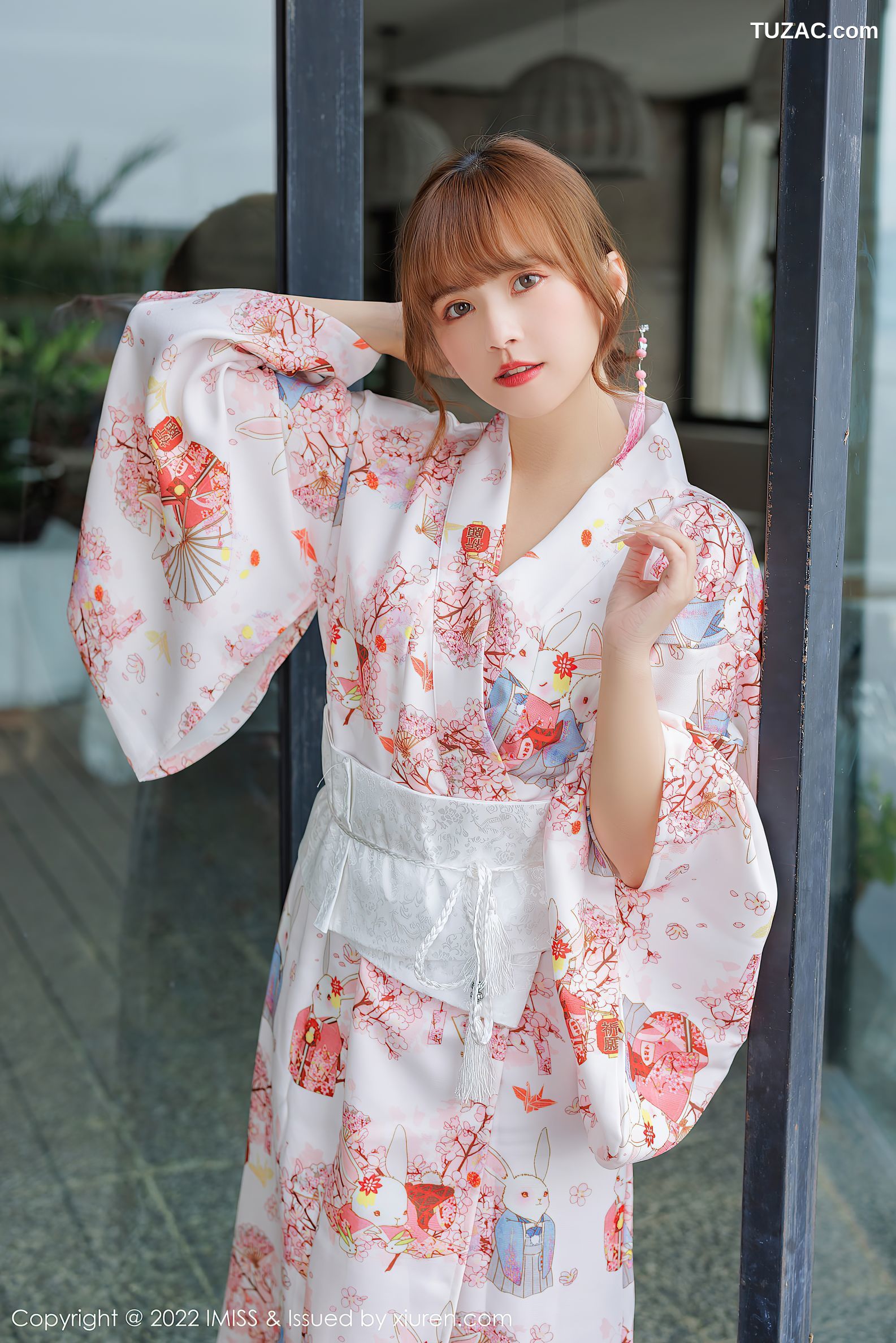 IMiss爱蜜社-676-张思允Nice-云南心愿旅拍白色红碎花和服蕾丝内衣-2022.04.07