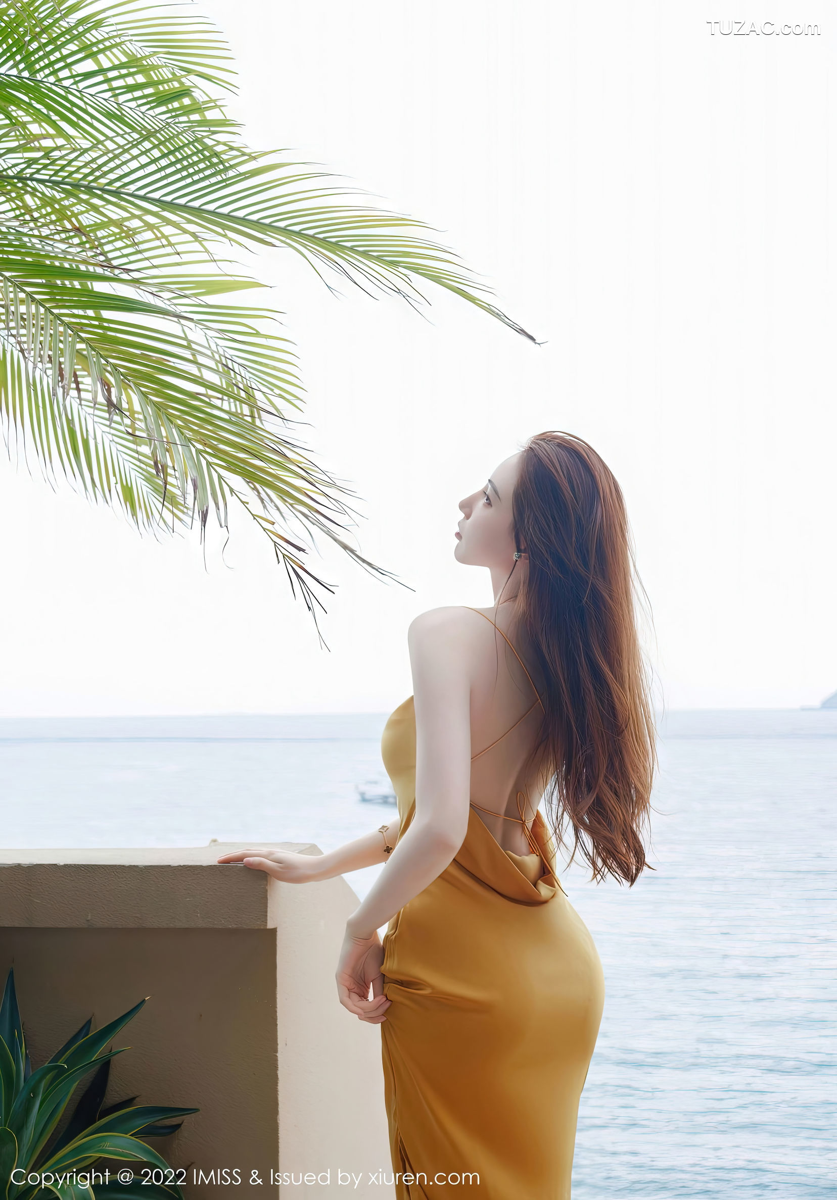 IMiss爱蜜社-706-刘奕宁-户外场景白色长裙-橘色长裙-白长裤-2022.11.07