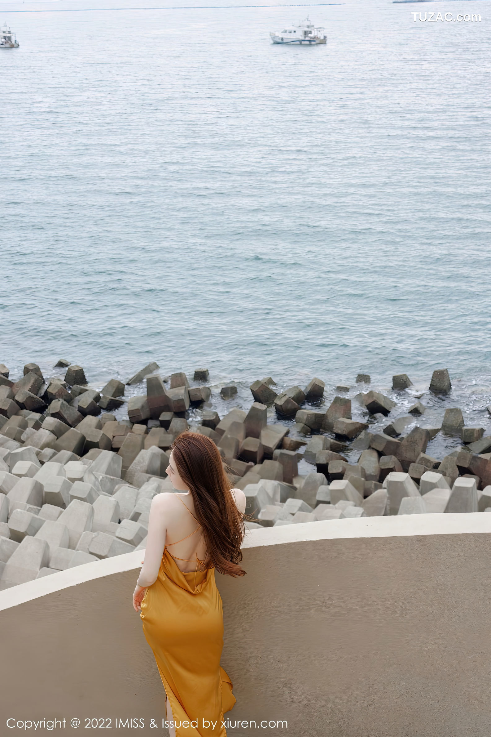 IMiss爱蜜社-706-刘奕宁-户外场景白色长裙-橘色长裙-白长裤-2022.11.07