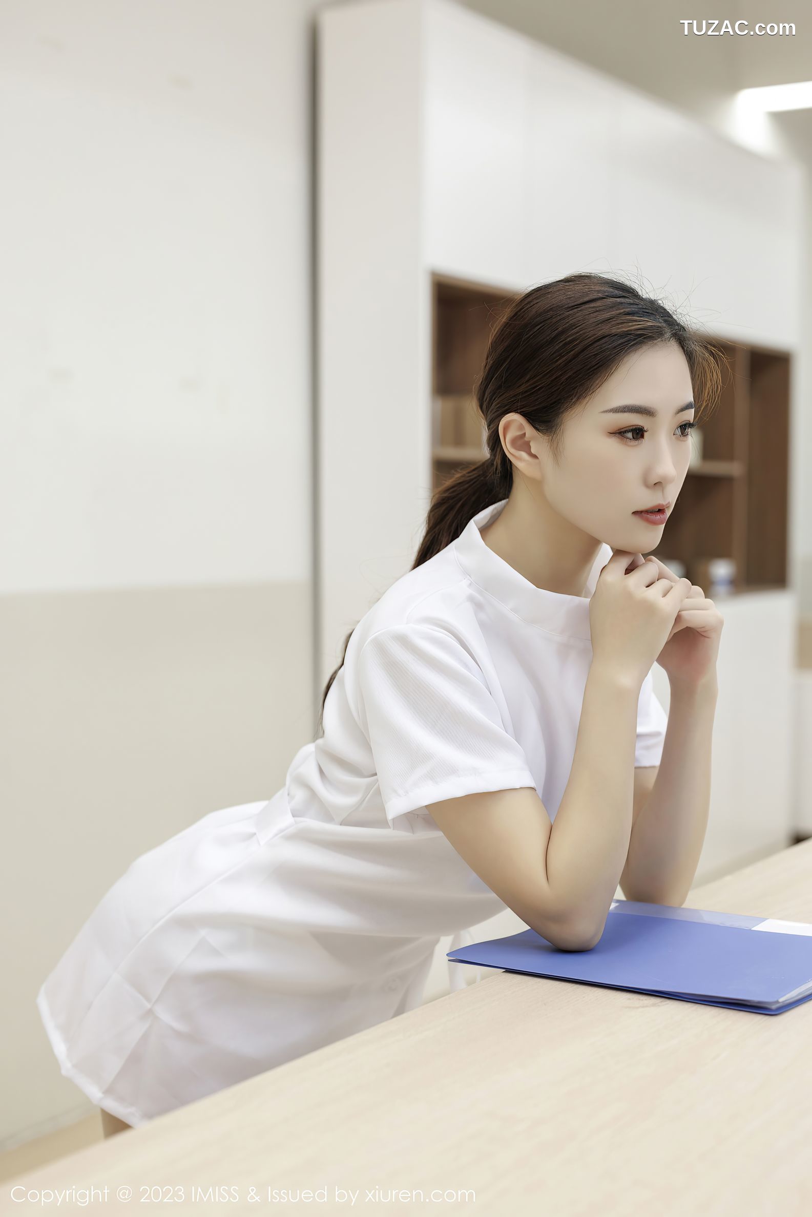 IMiss爱蜜社-726-杨紫嫣Candy-白色护士服肉色内衣-2023.03.29