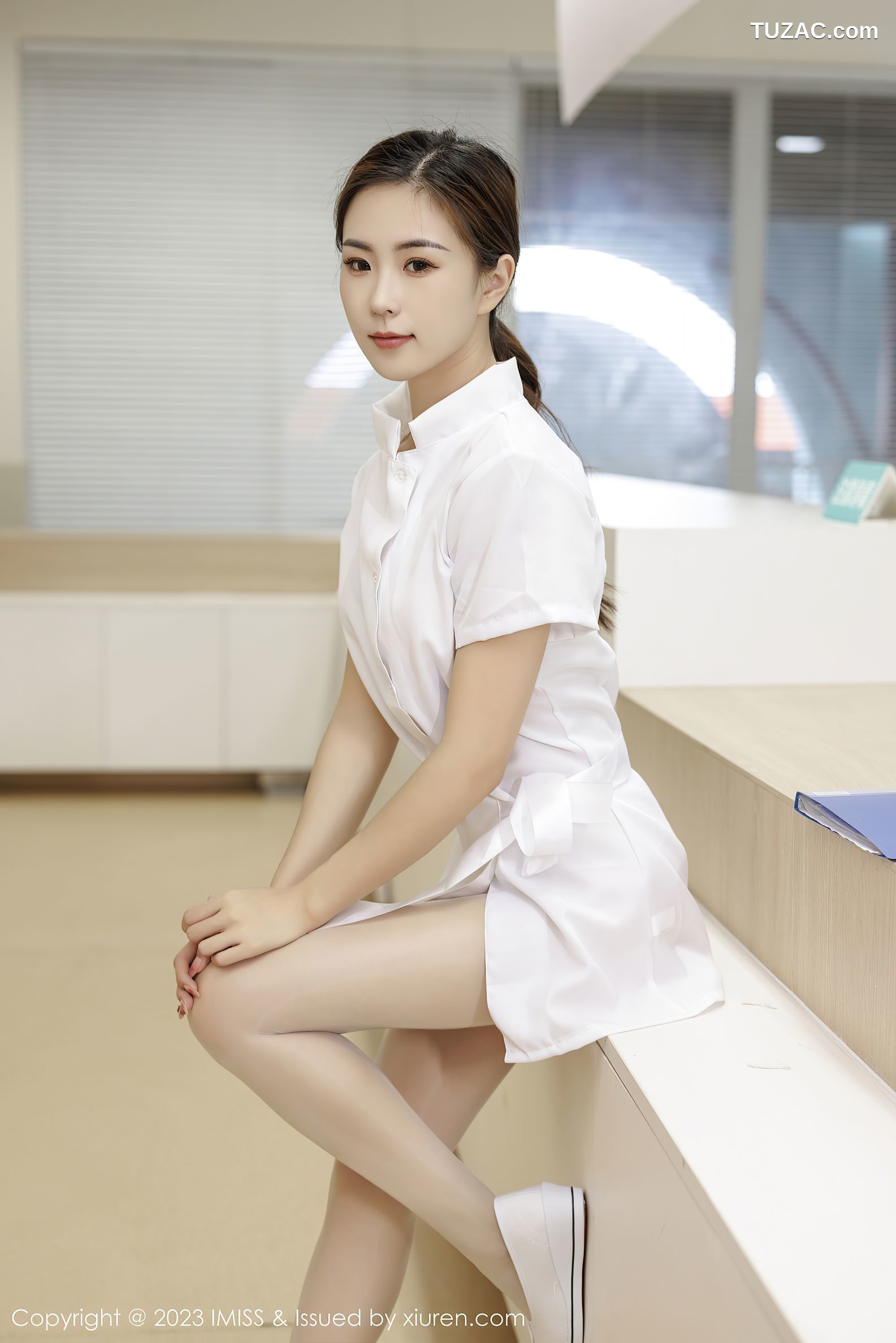 IMiss爱蜜社-726-杨紫嫣Candy-白色护士服肉色内衣-2023.03.29