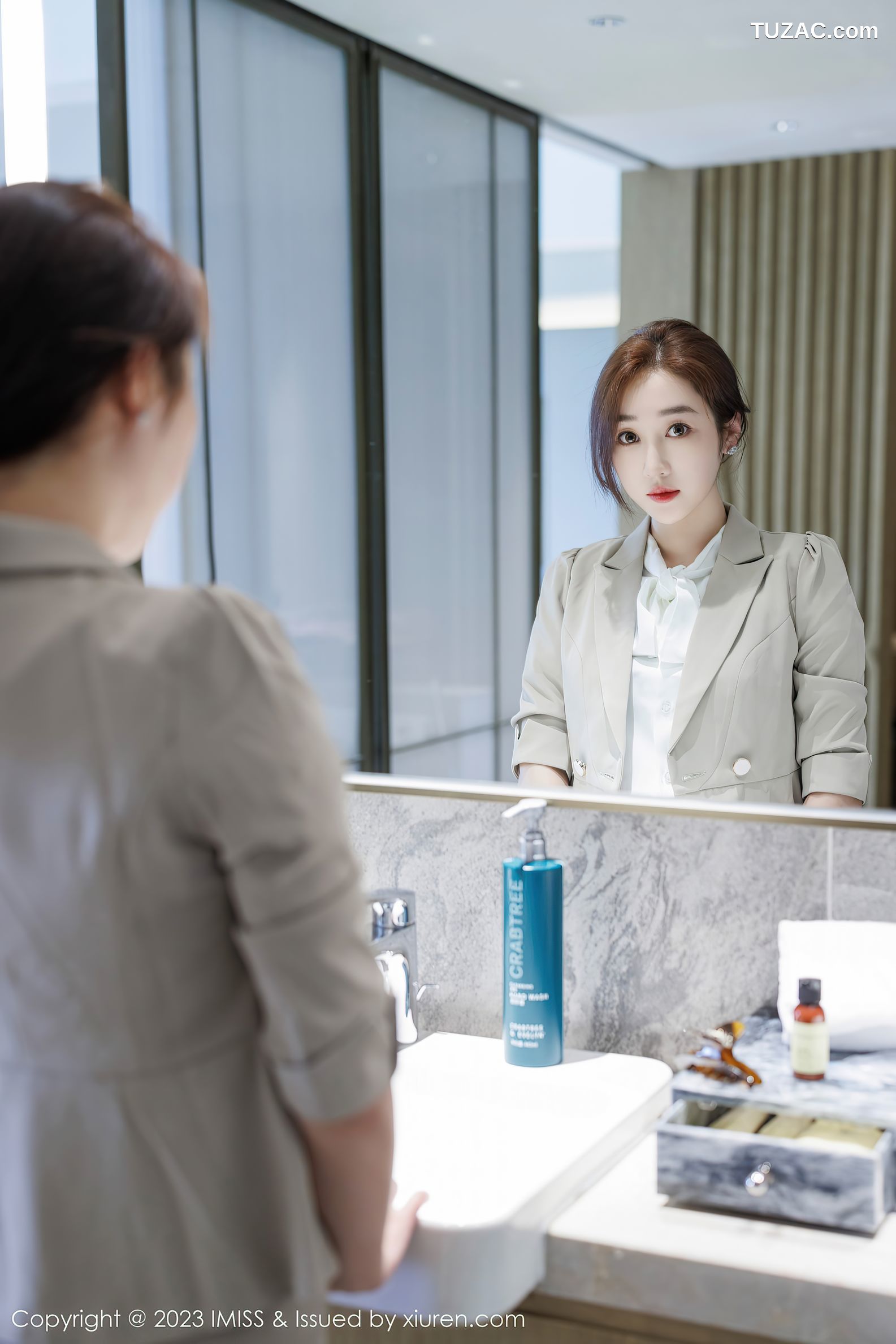 IMiss爱蜜社-735-九月生-灰色职业装红色蕾丝内衣-2023.07.03