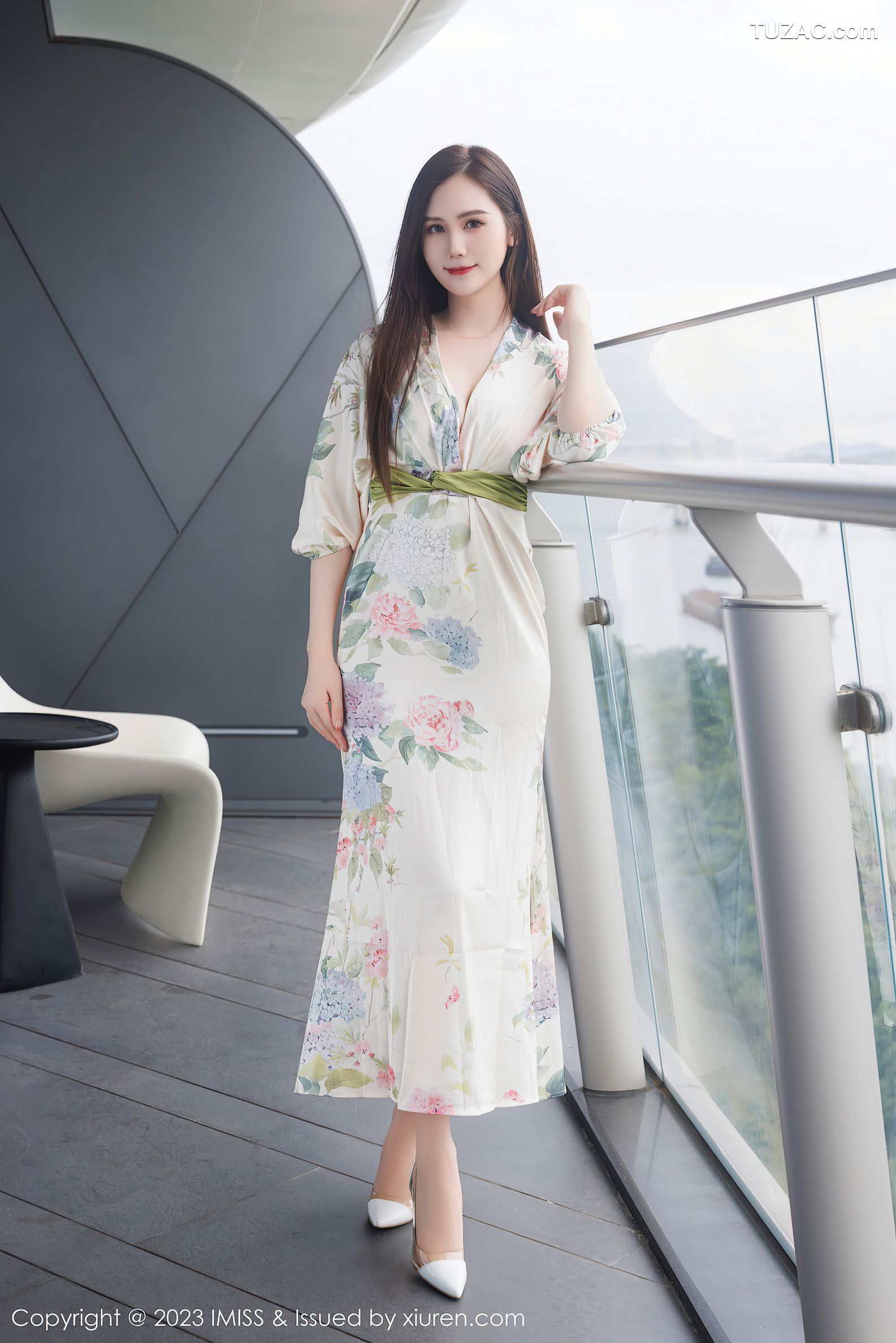 IMiss爱蜜社-745-SISY思-白色印花连衣长裙肉丝-2023.08.28