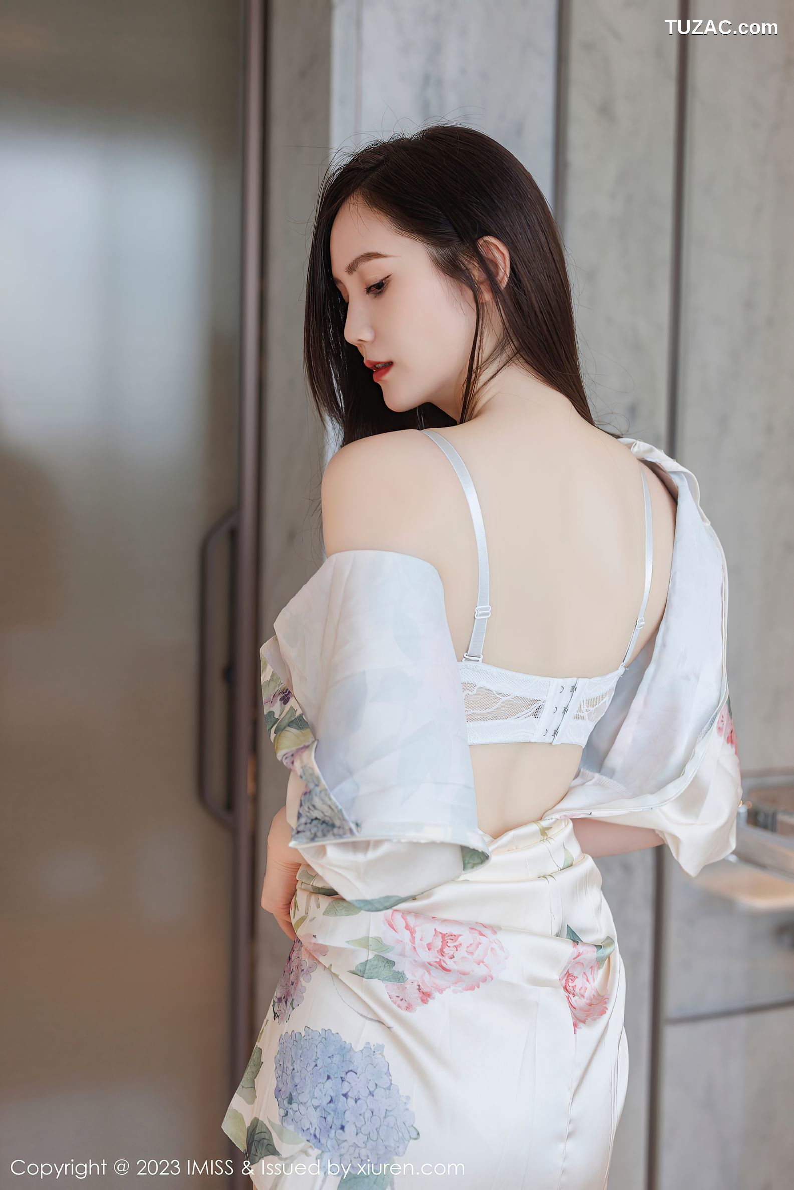 IMiss爱蜜社-745-SISY思-白色印花连衣长裙肉丝-2023.08.28