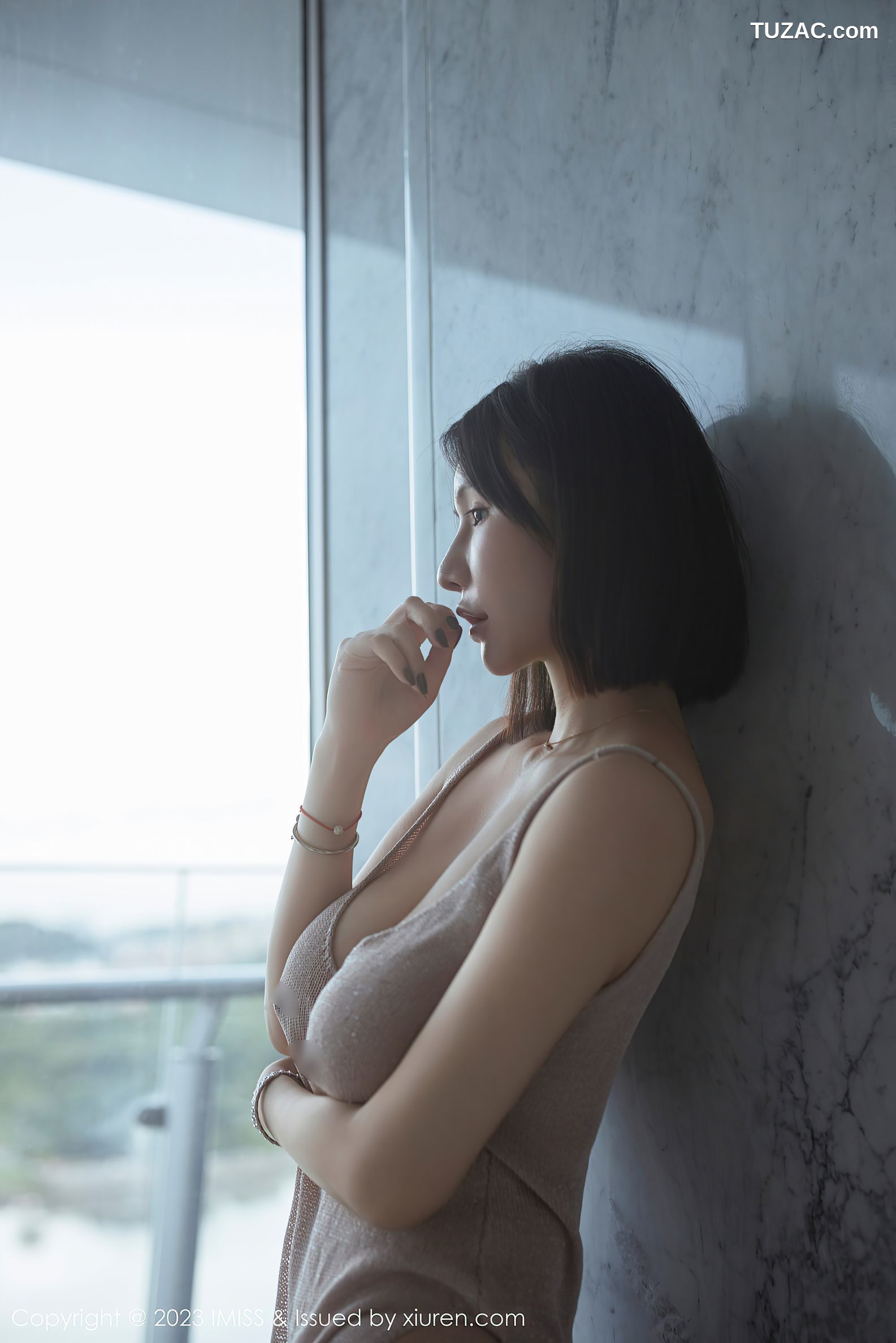 IMiss爱蜜社-752-Evon陈赞之-米色透视吊带短裙-2023.09.19